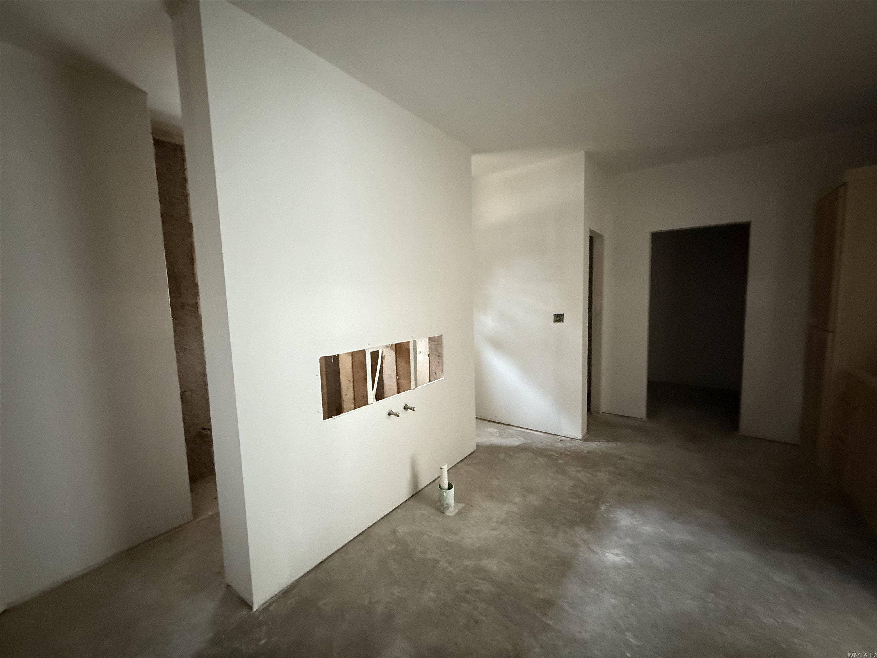 ULES WATSON PLACE - Residential