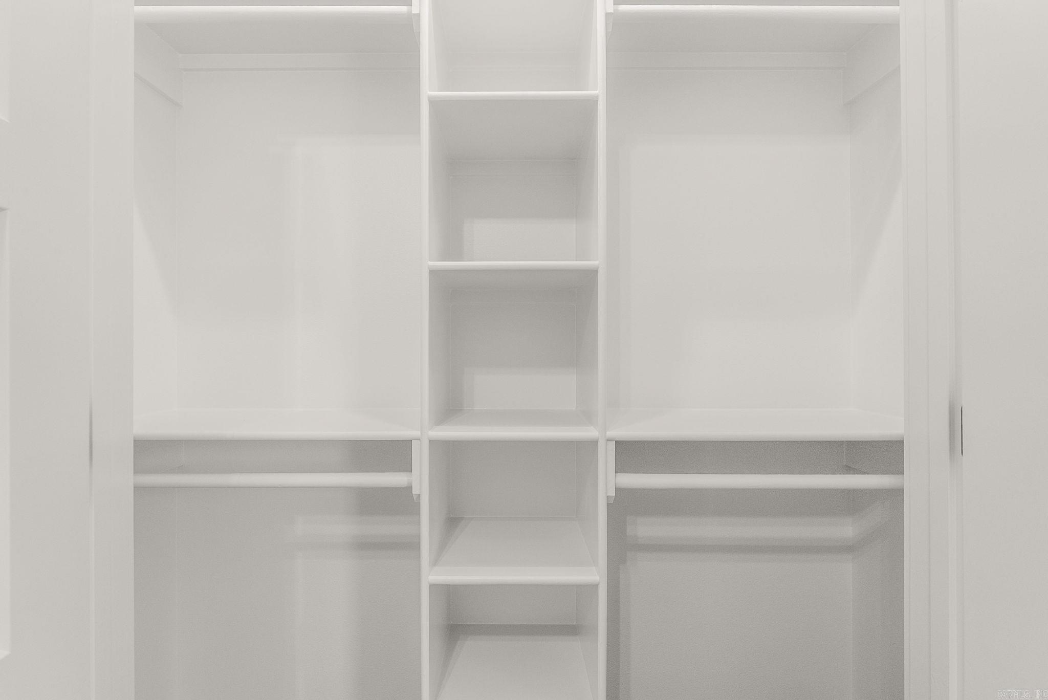 ULES WATSON PLACE - Residential