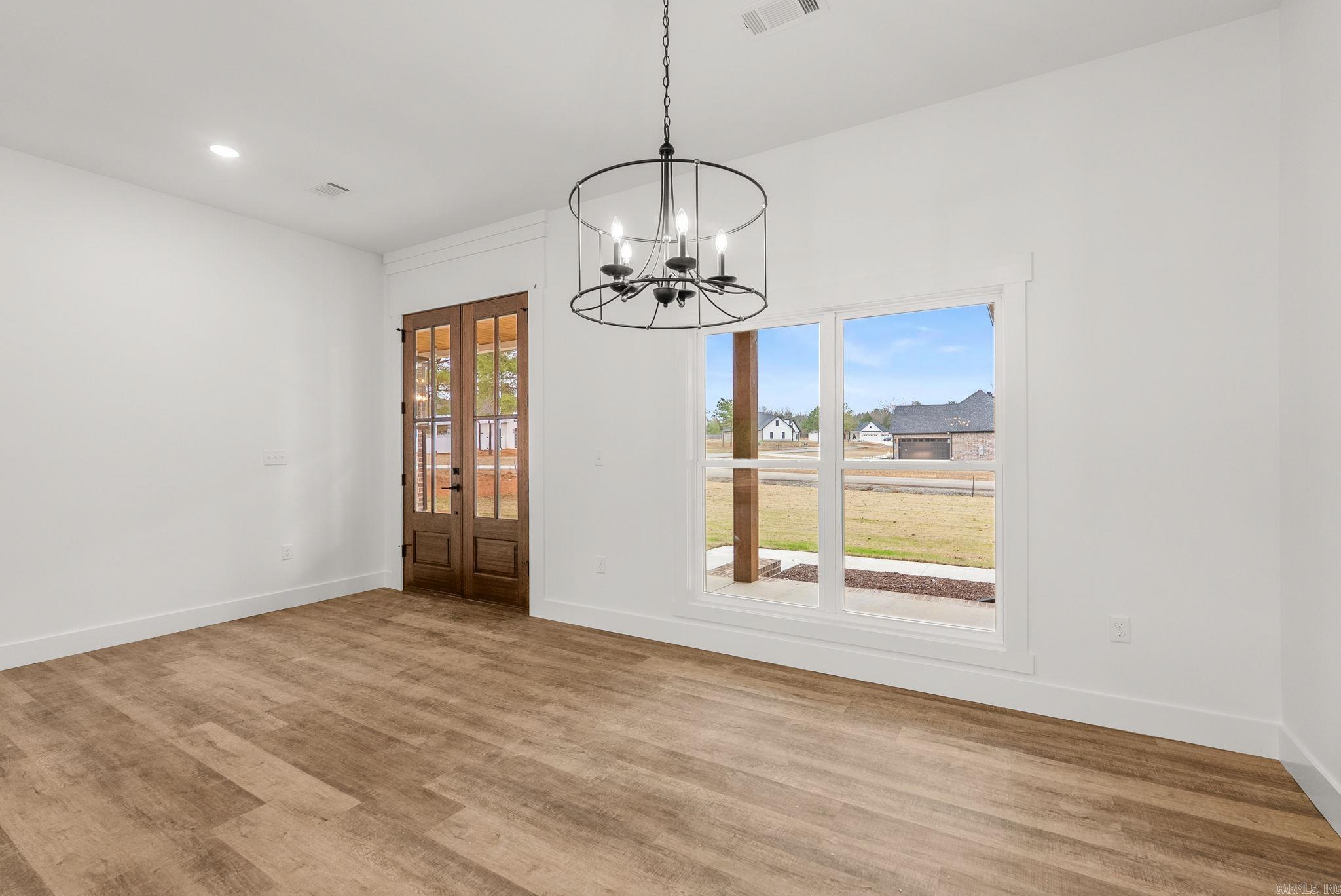 ULES WATSON PLACE - Residential