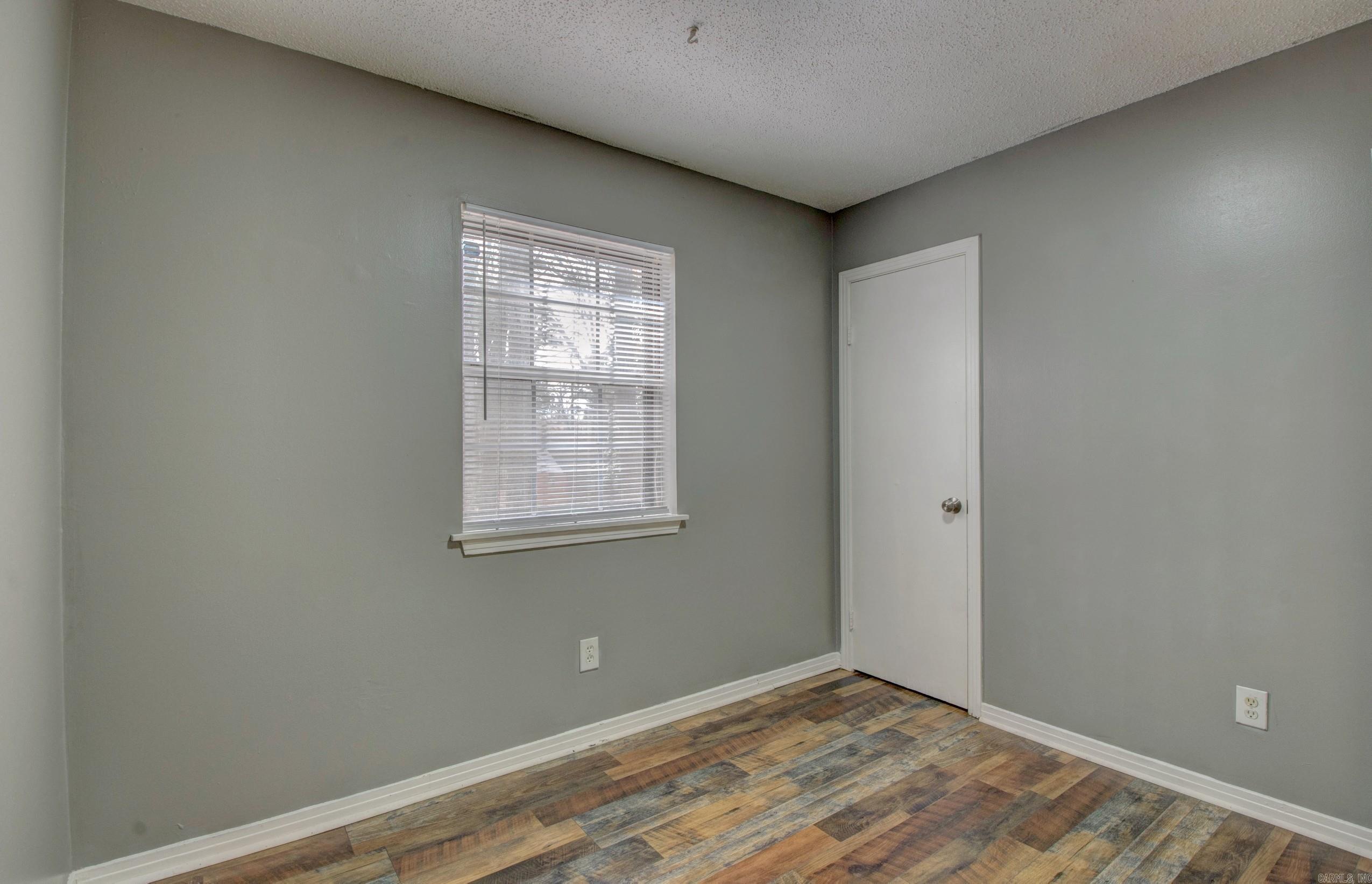 COVE THE - Residential