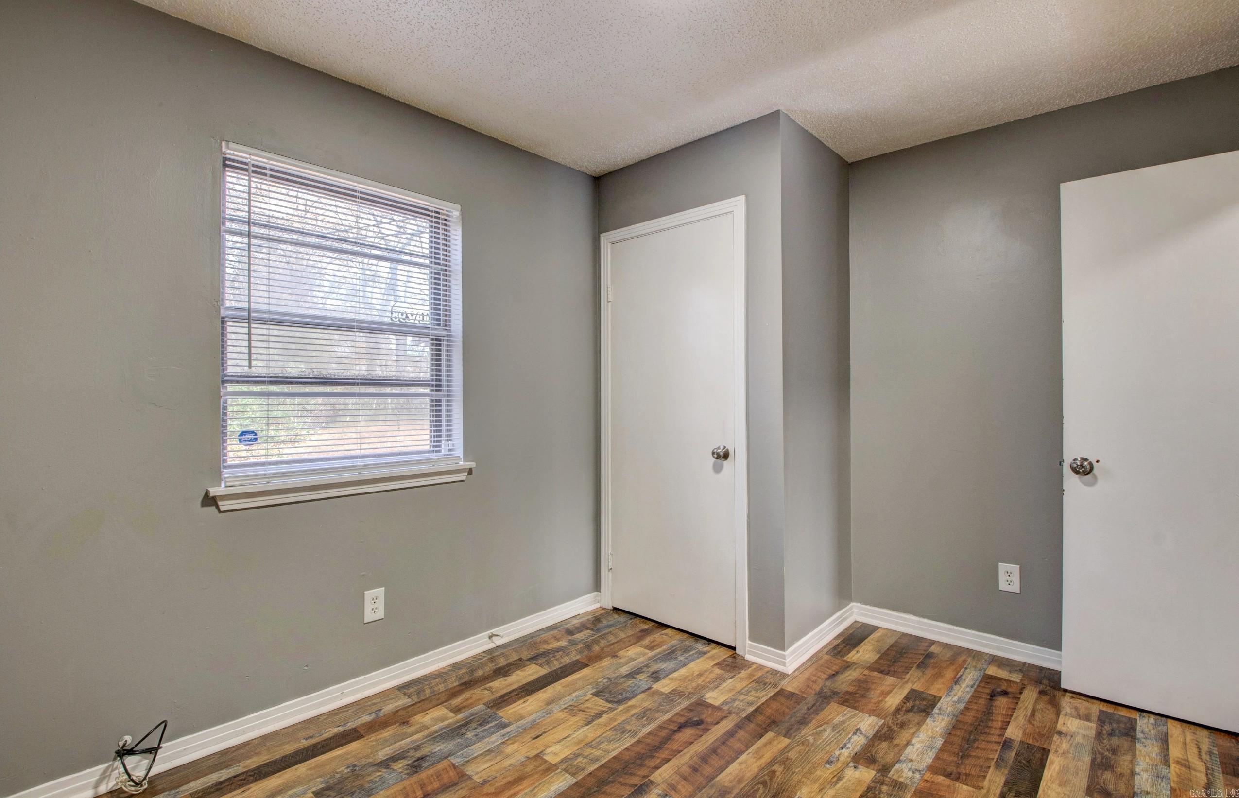 COVE THE - Residential