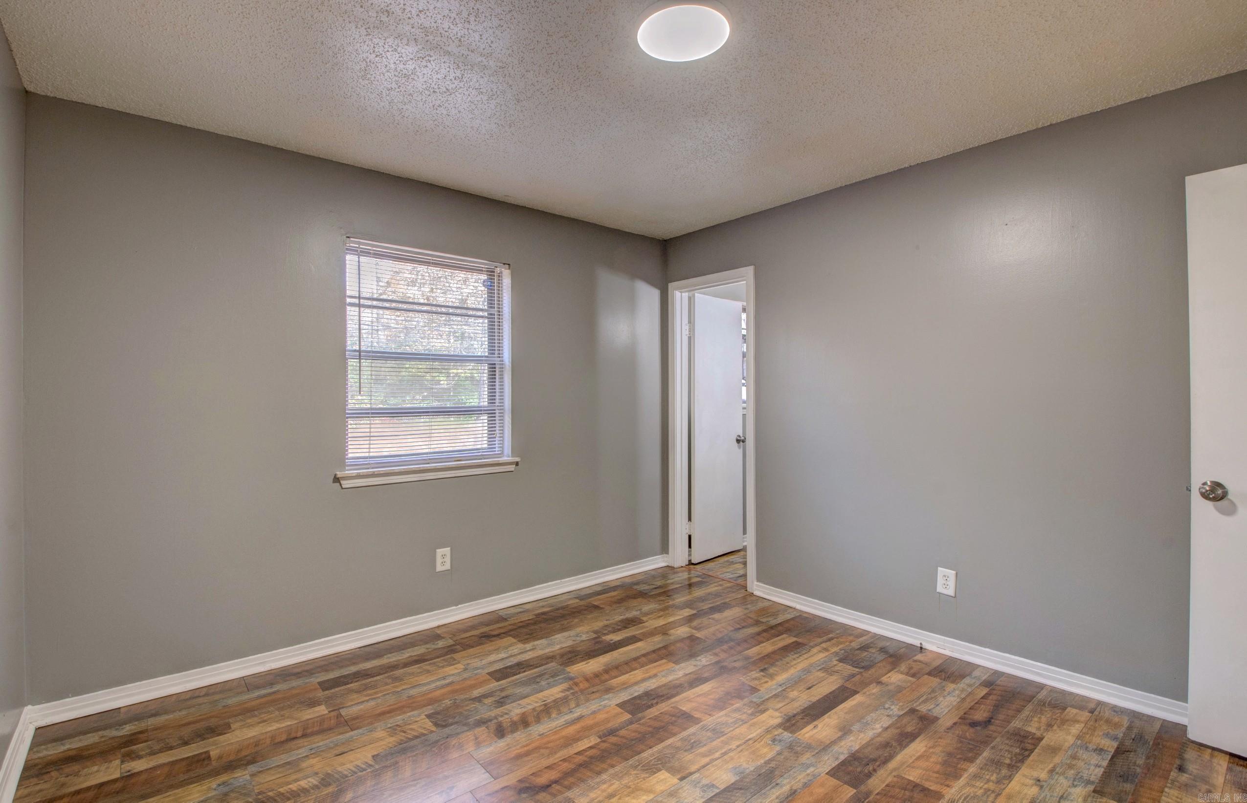 COVE THE - Residential