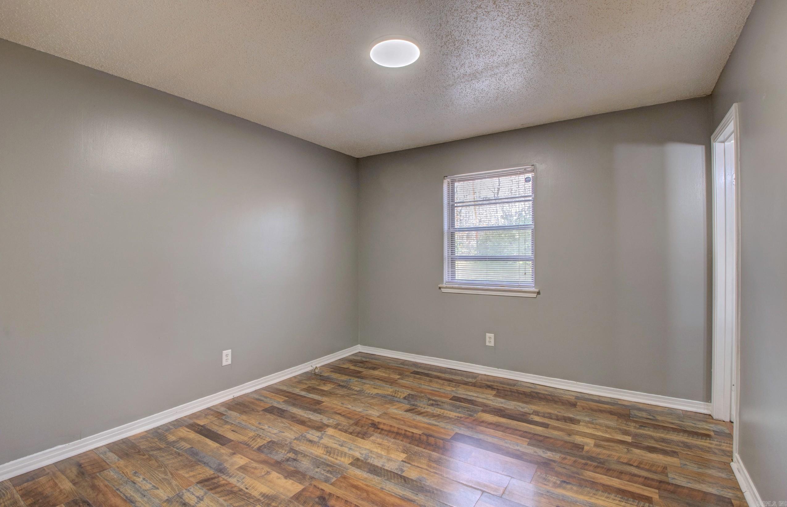 COVE THE - Residential