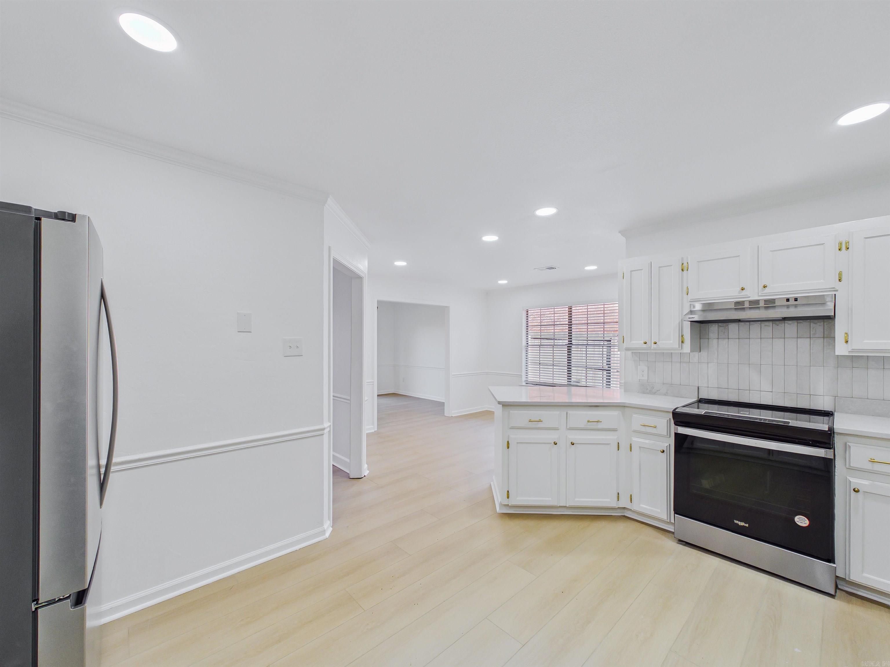 WHITNEY WOODS - Residential