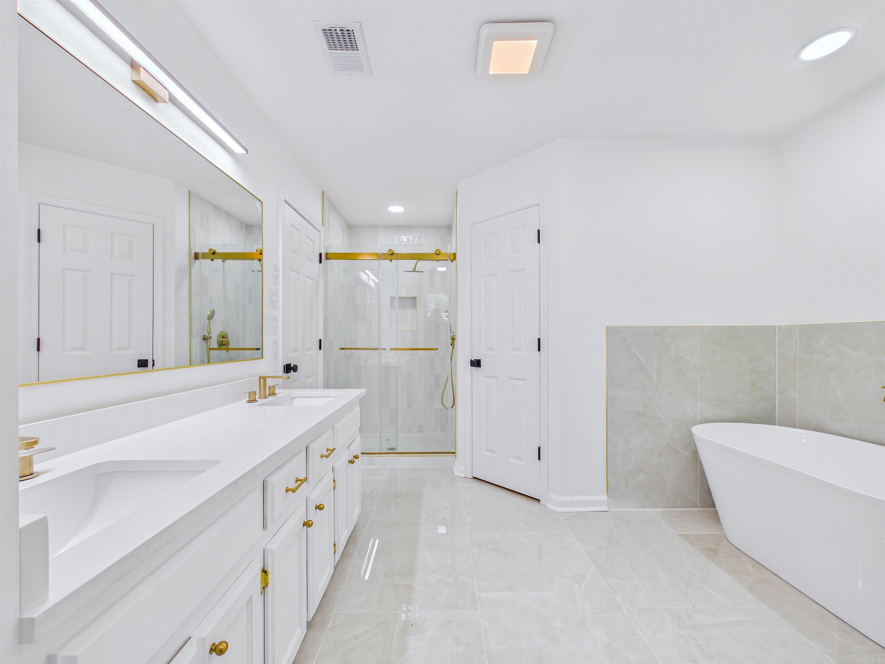 WHITNEY WOODS - Residential