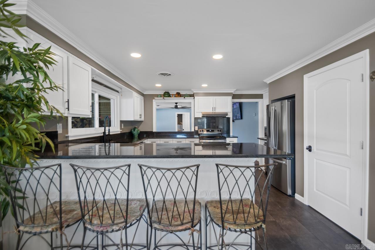 O E HENDERSON - Residential