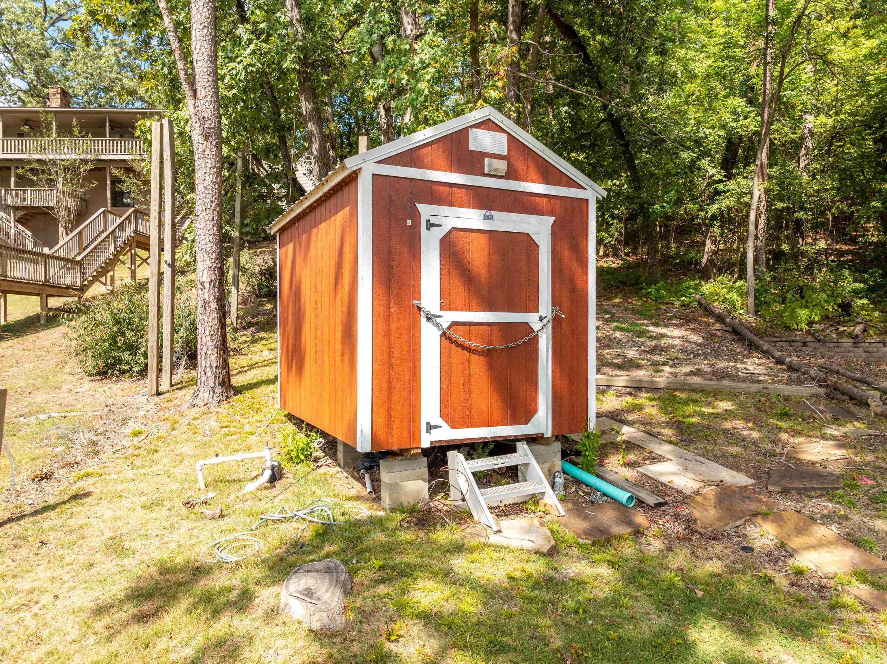 Metes & Bounds - Land