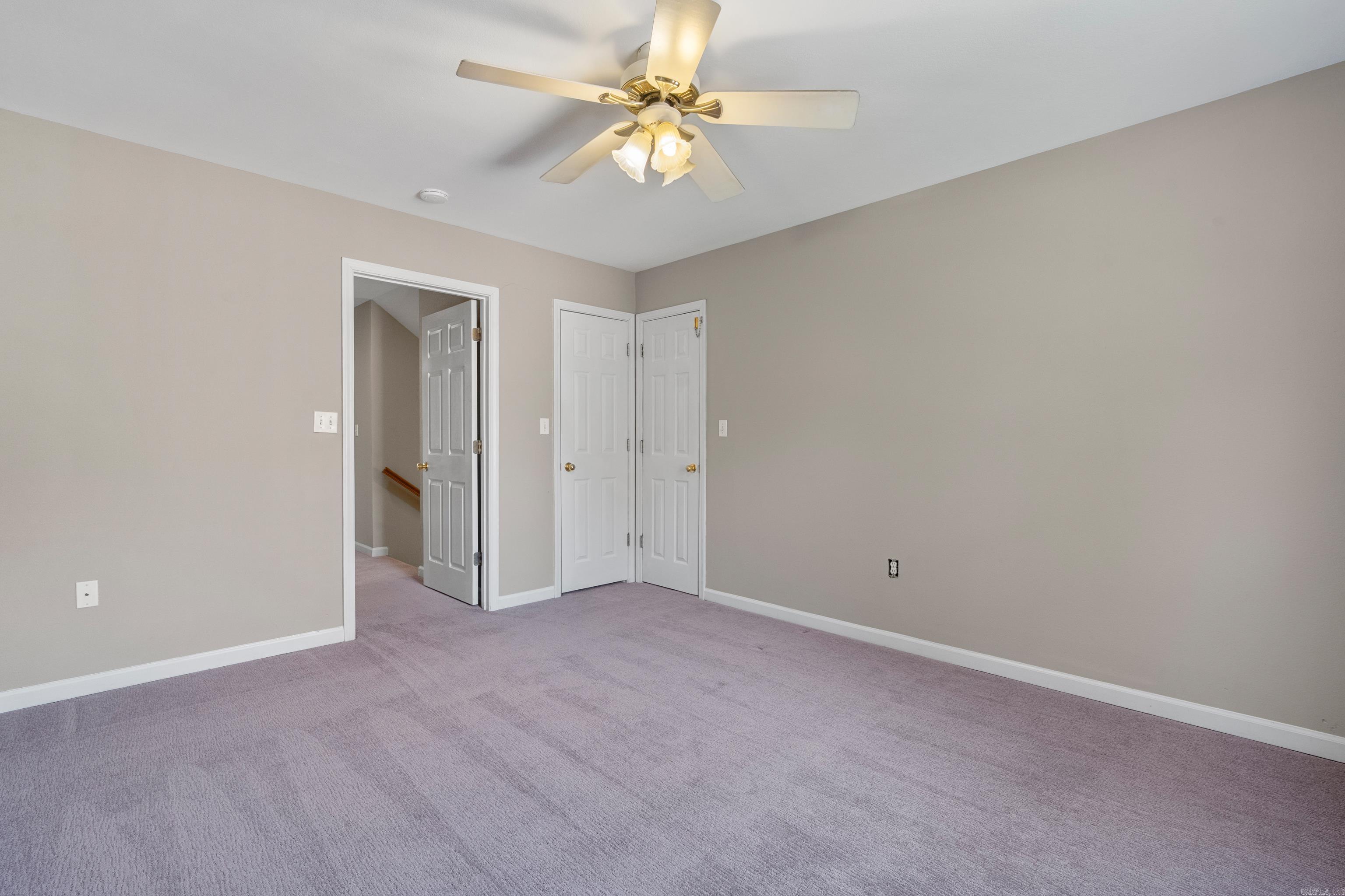 TOWNSQUARE - Residential