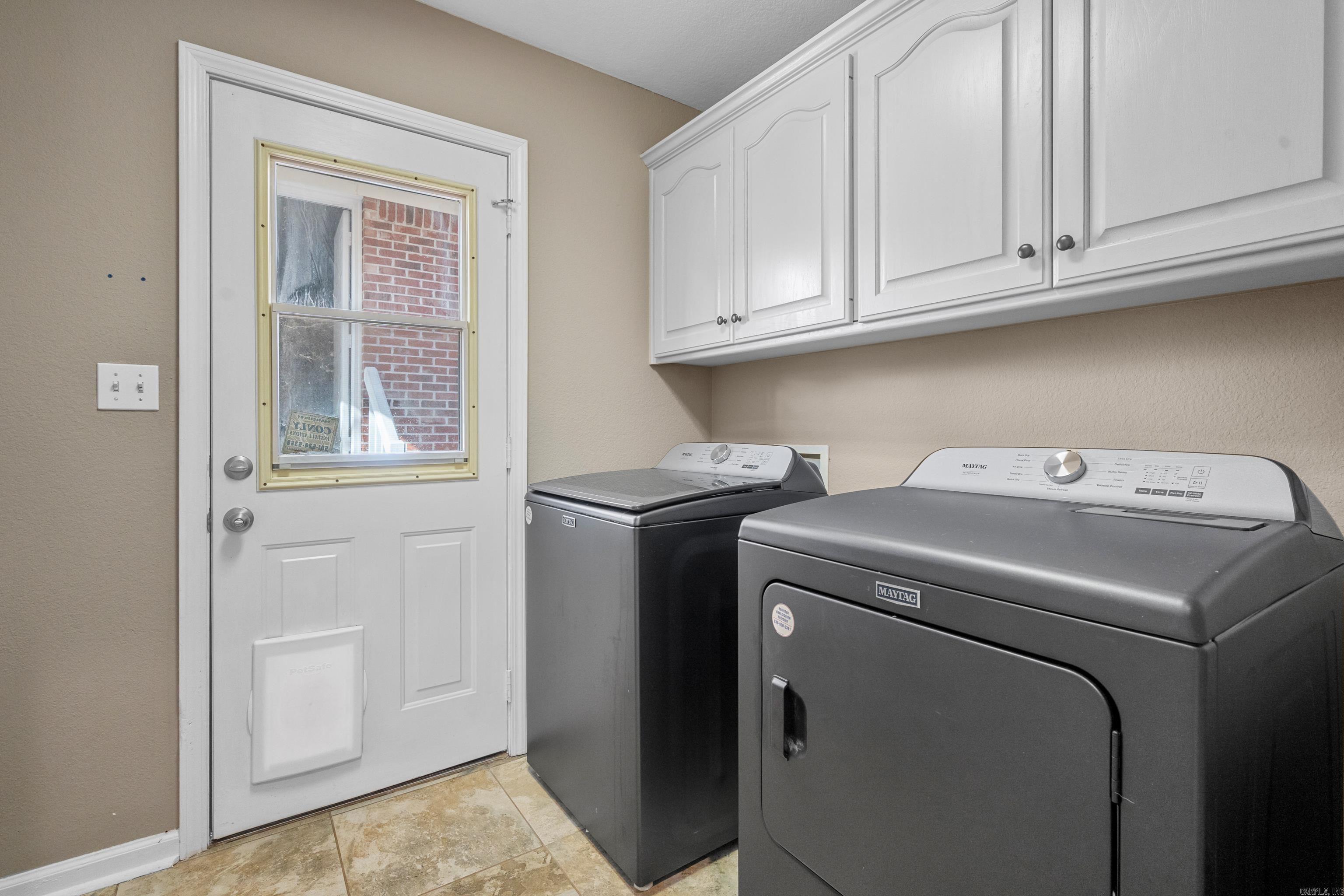 TOWNSQUARE - Residential