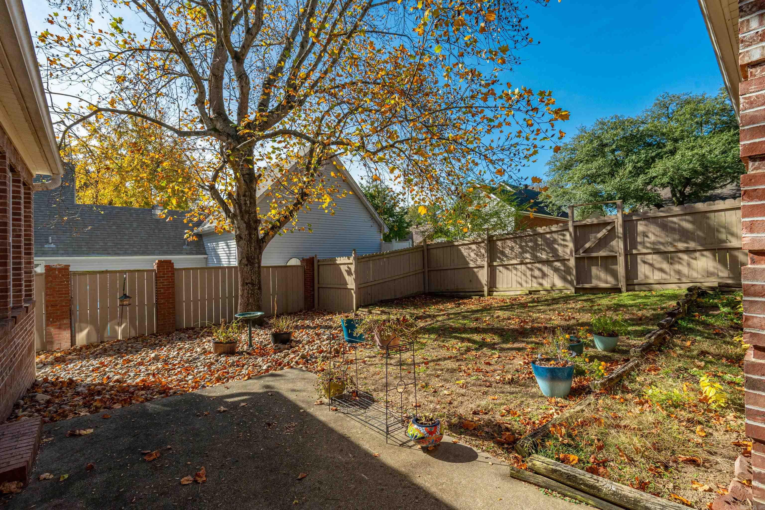 TOWNSQUARE - Residential