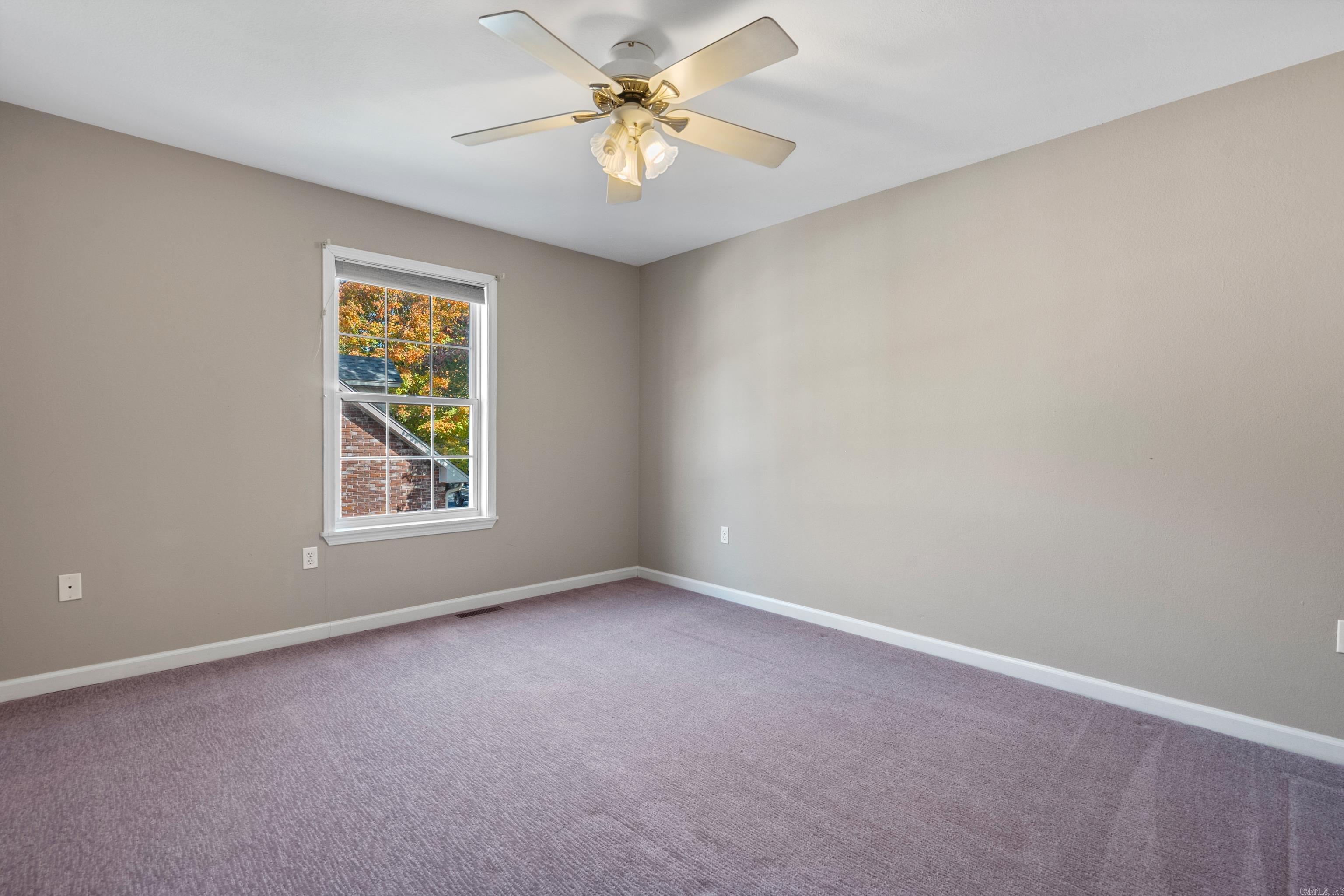 TOWNSQUARE - Residential