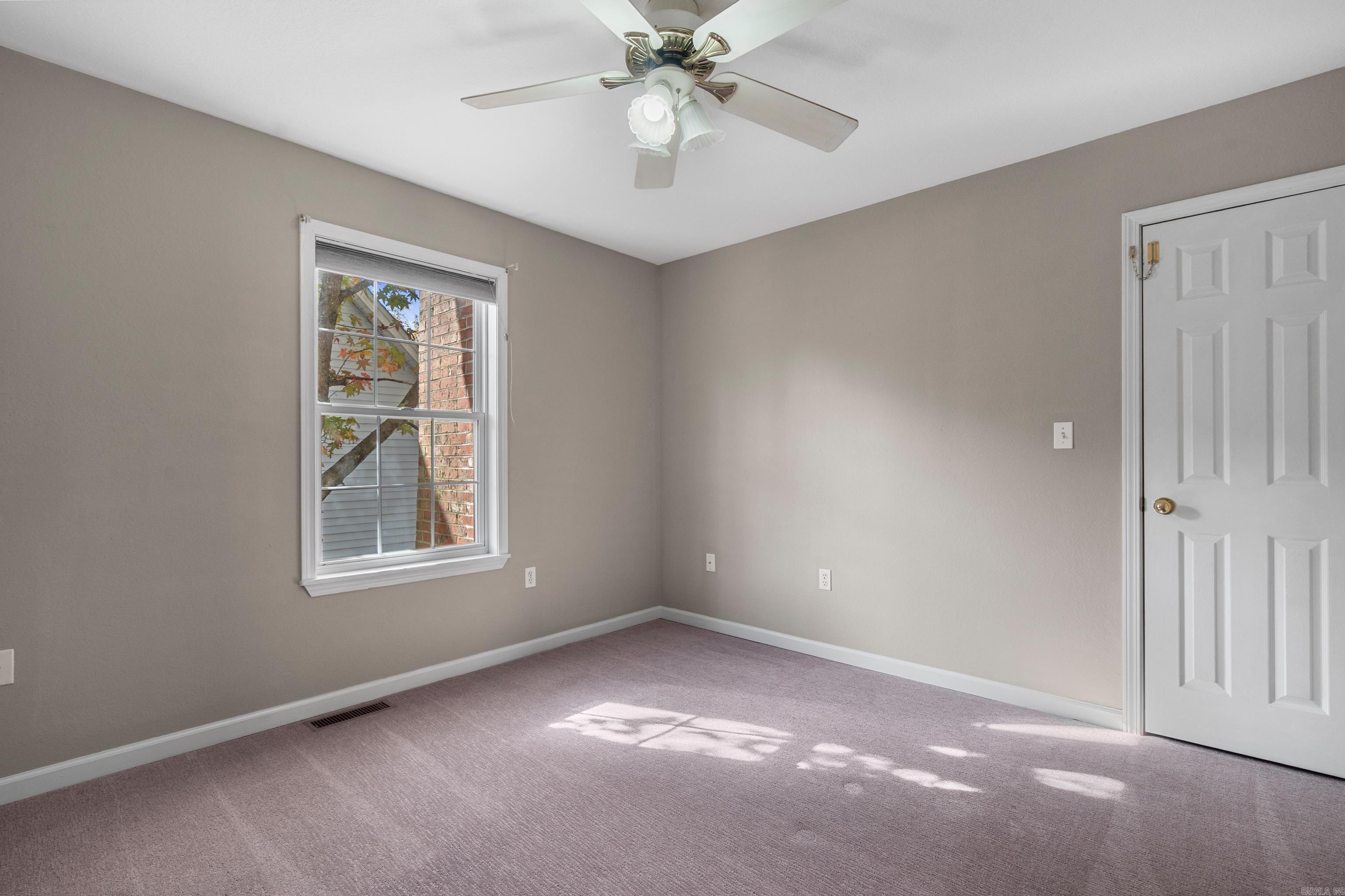 TOWNSQUARE - Residential