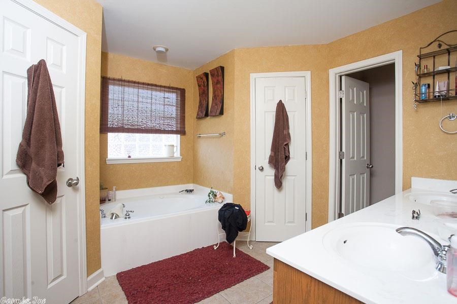 MEADOWLAKE - Residential