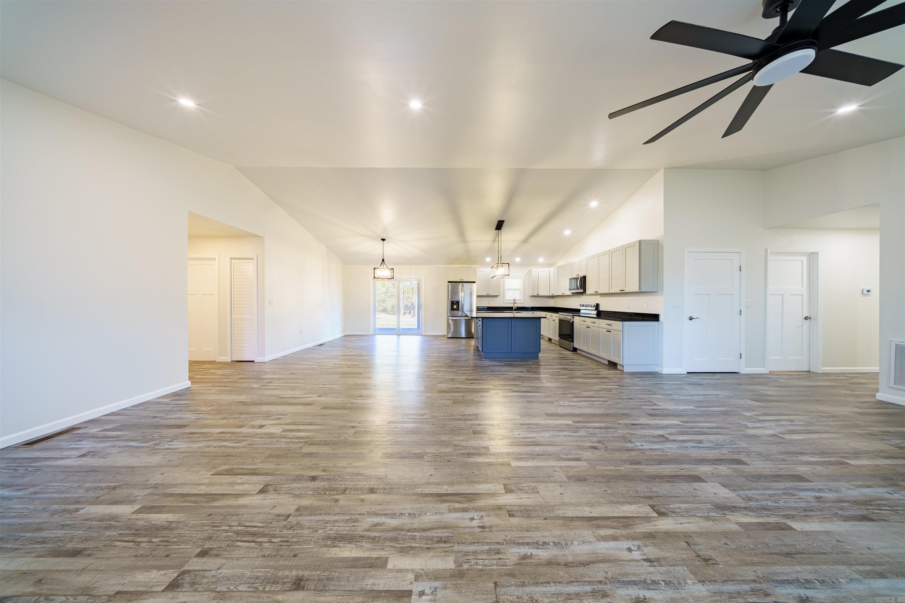 BRYANT'S LYNN DALE ESTS SUB - Residential