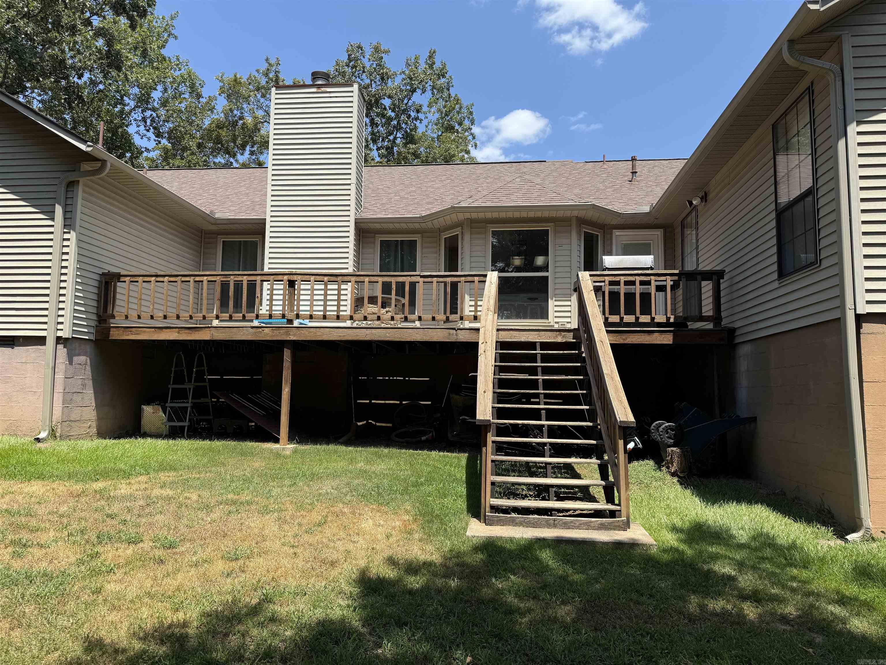 EDGEWATER COVE - Residential