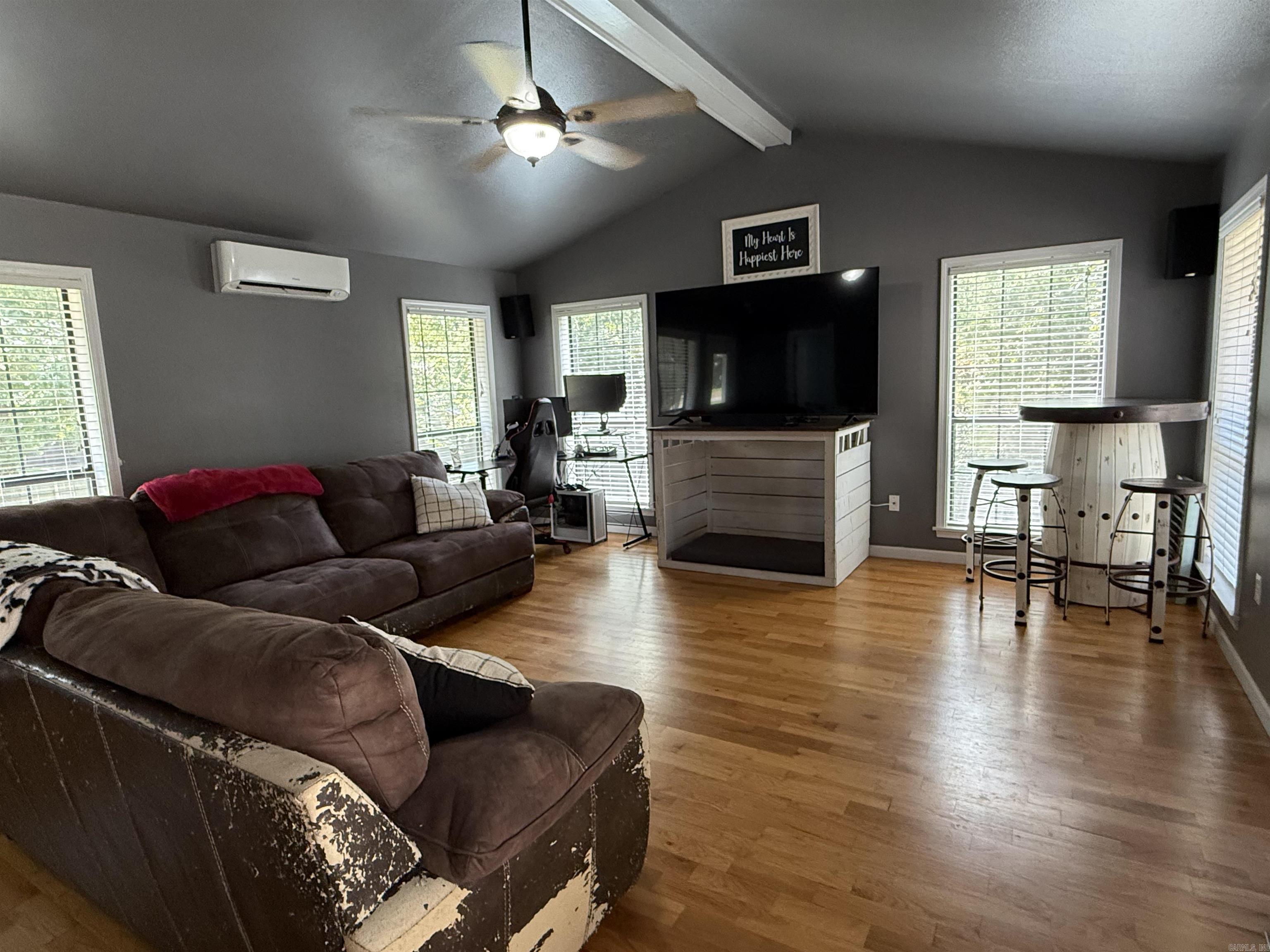 EDGEWATER COVE - Residential