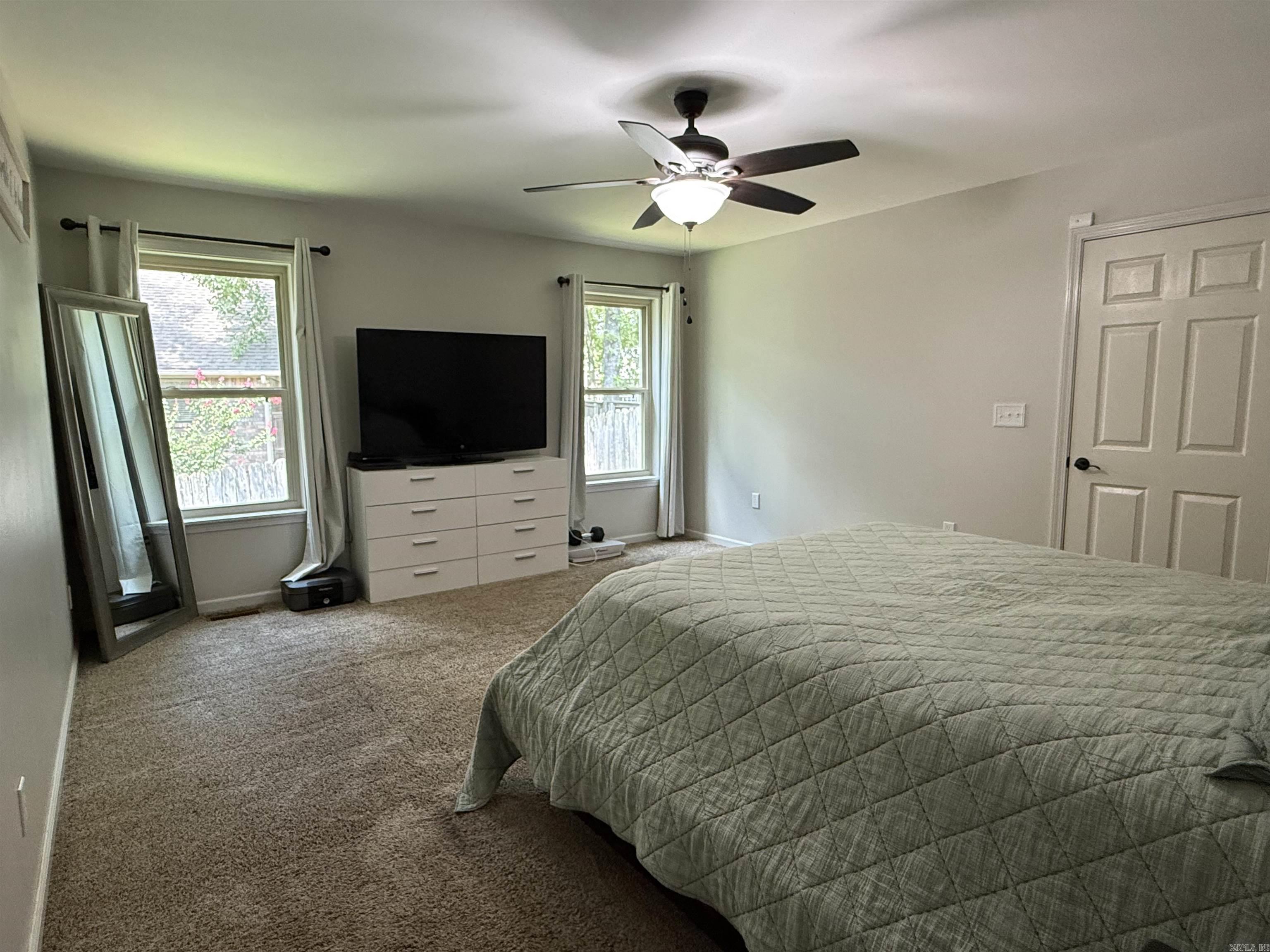 EDGEWATER COVE - Residential