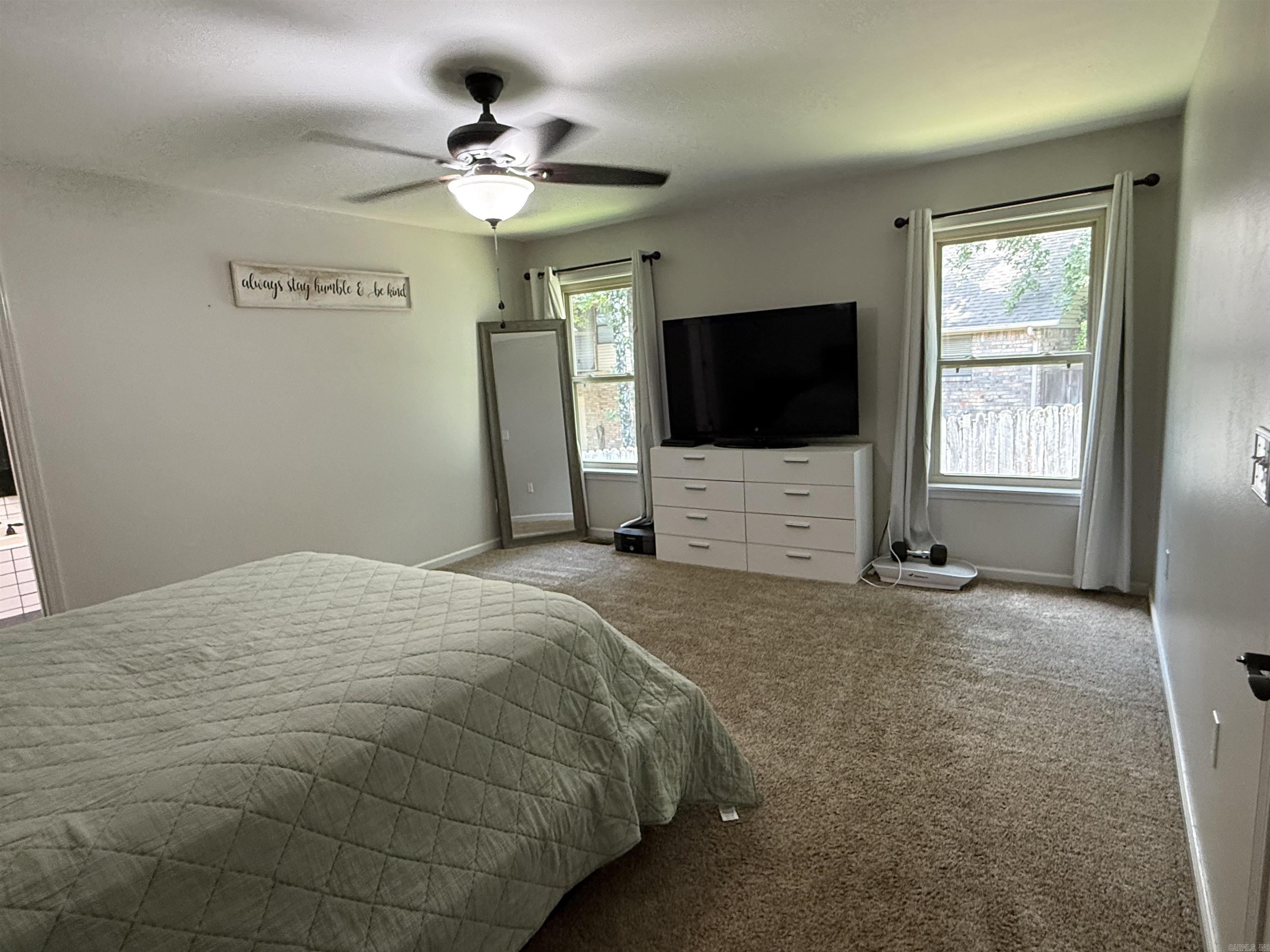 EDGEWATER COVE - Residential
