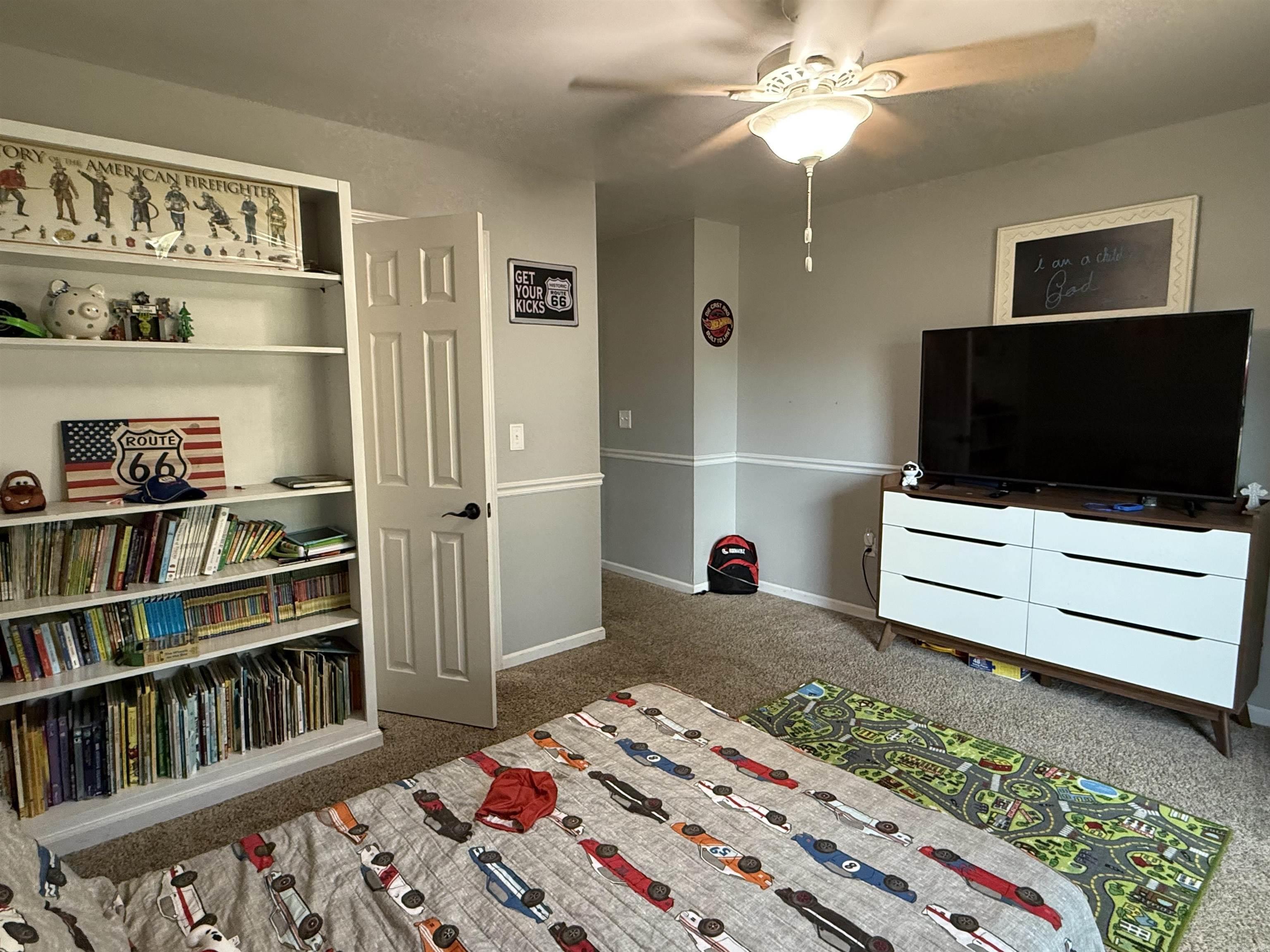 EDGEWATER COVE - Residential