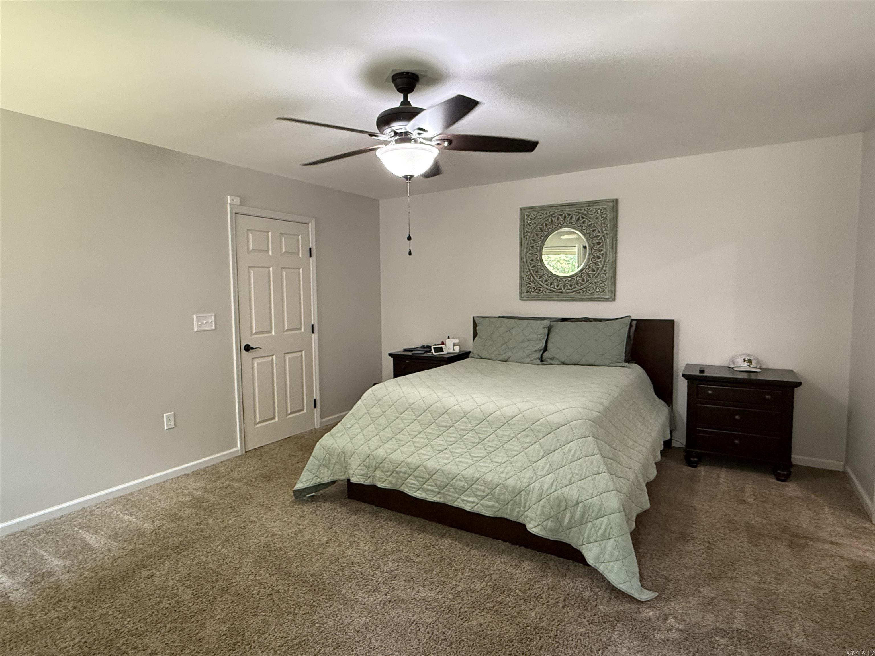 EDGEWATER COVE - Residential