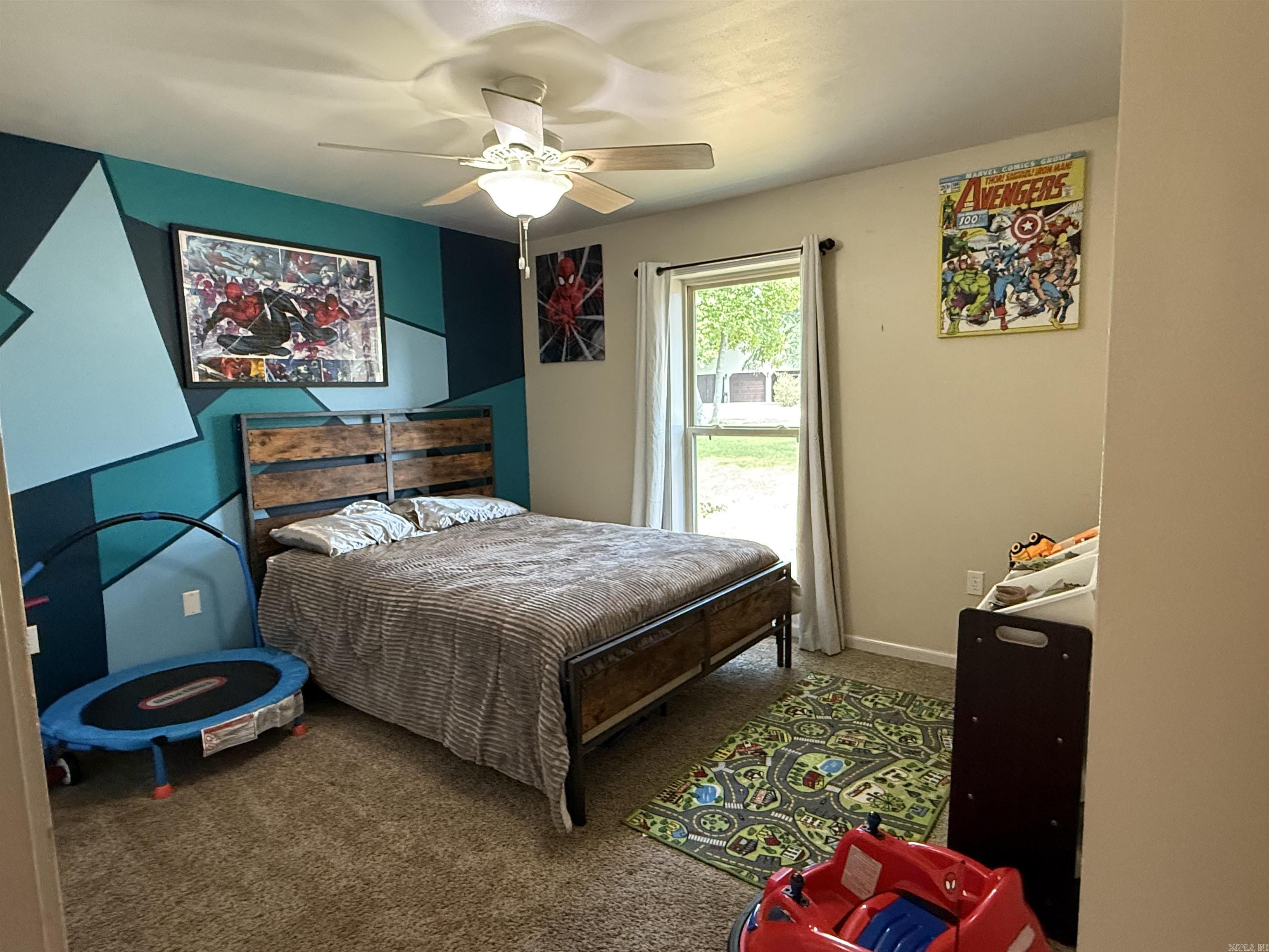EDGEWATER COVE - Residential