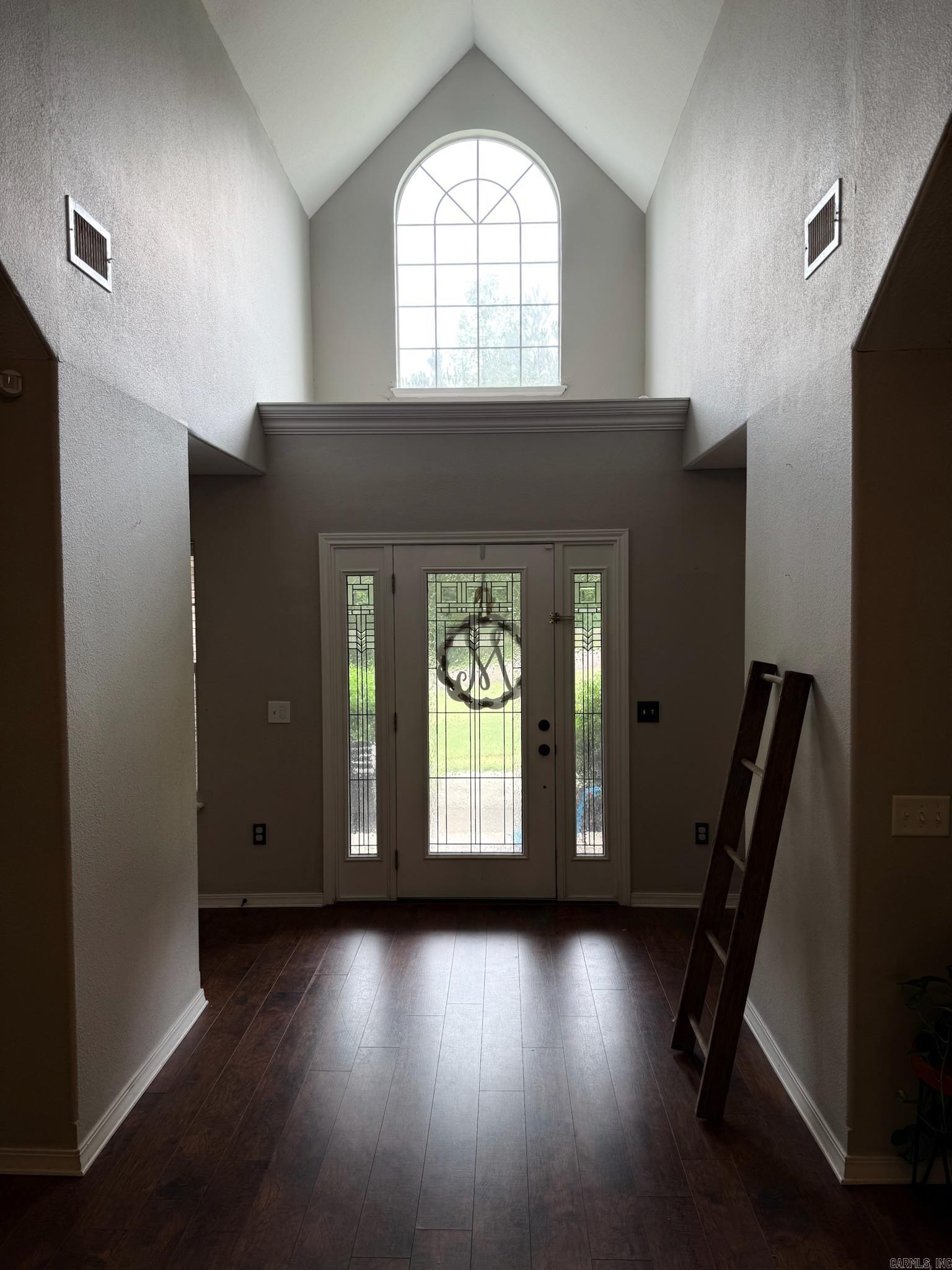 DEERWOOD ESTATES - Residential