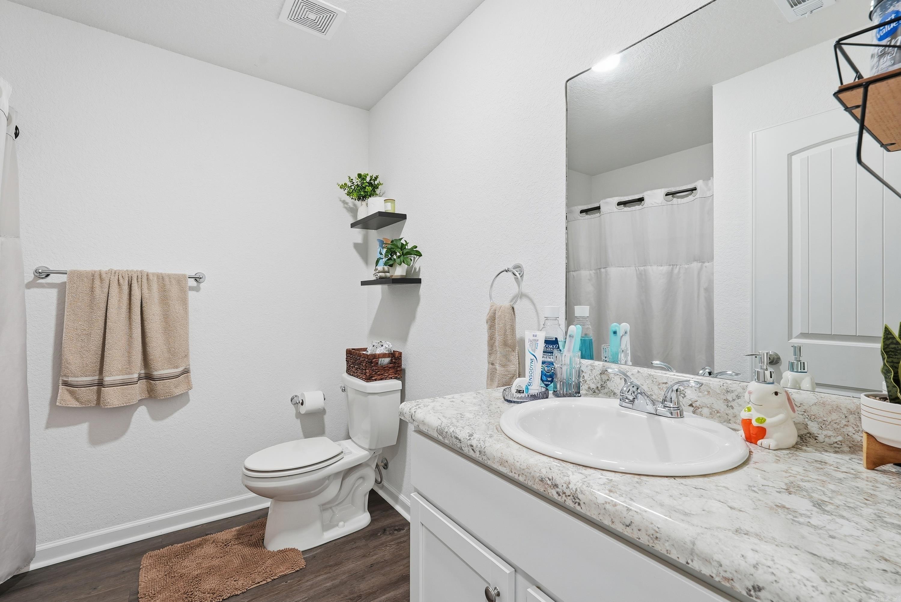 MUSEUM MEADOWS - Residential