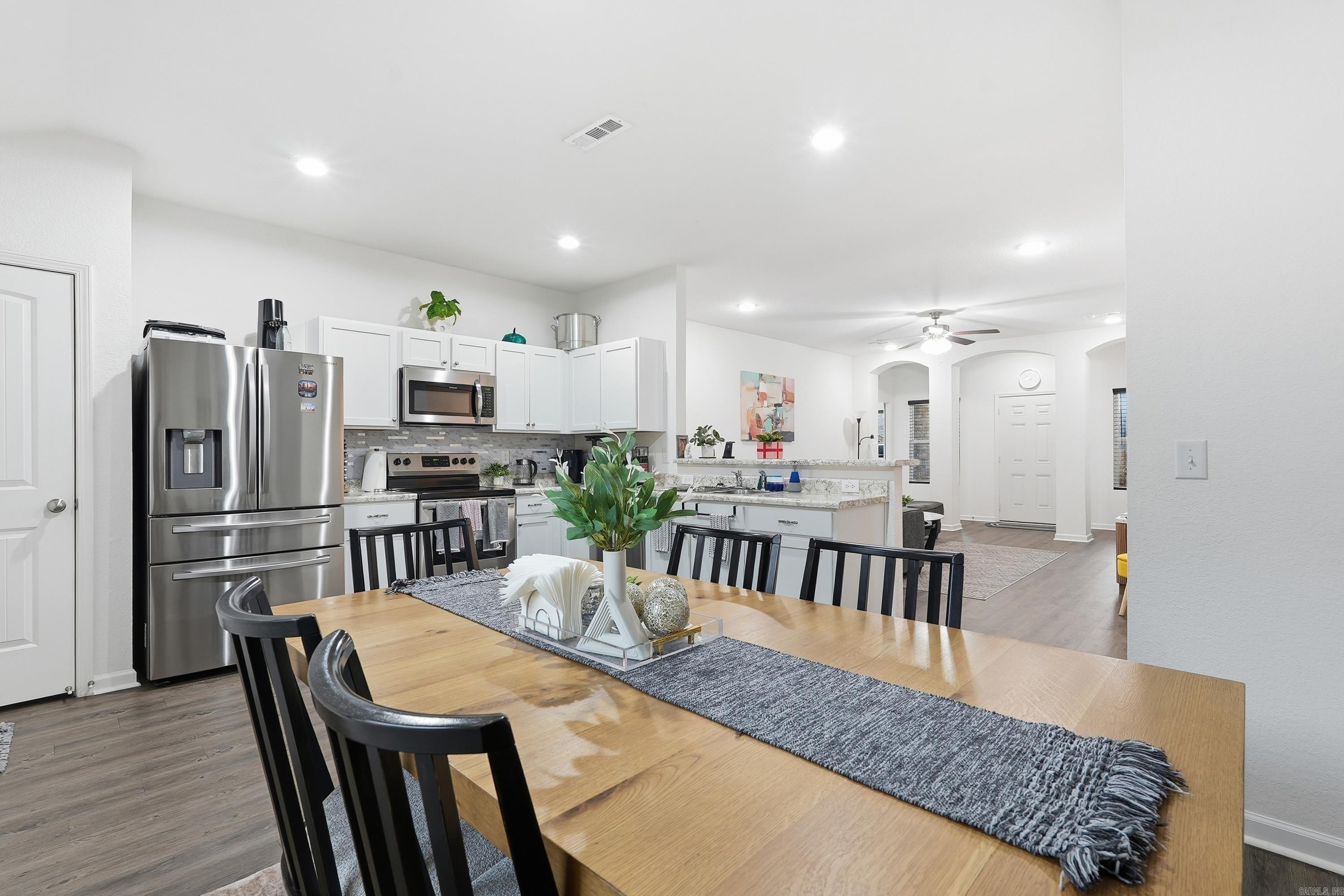 MUSEUM MEADOWS - Residential