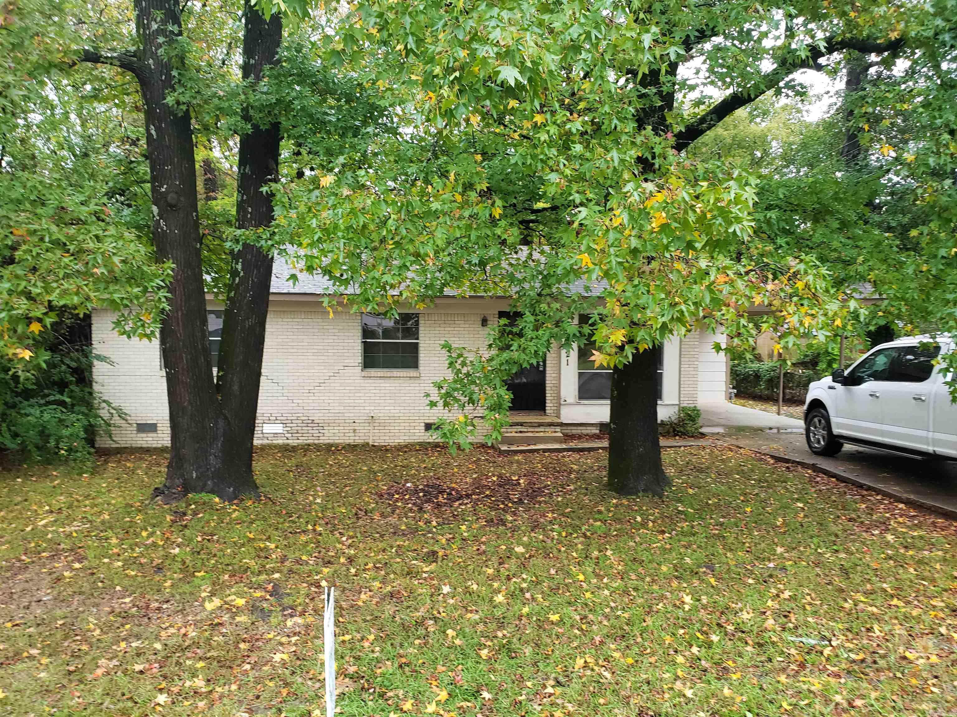 Oliver - Residential Lease