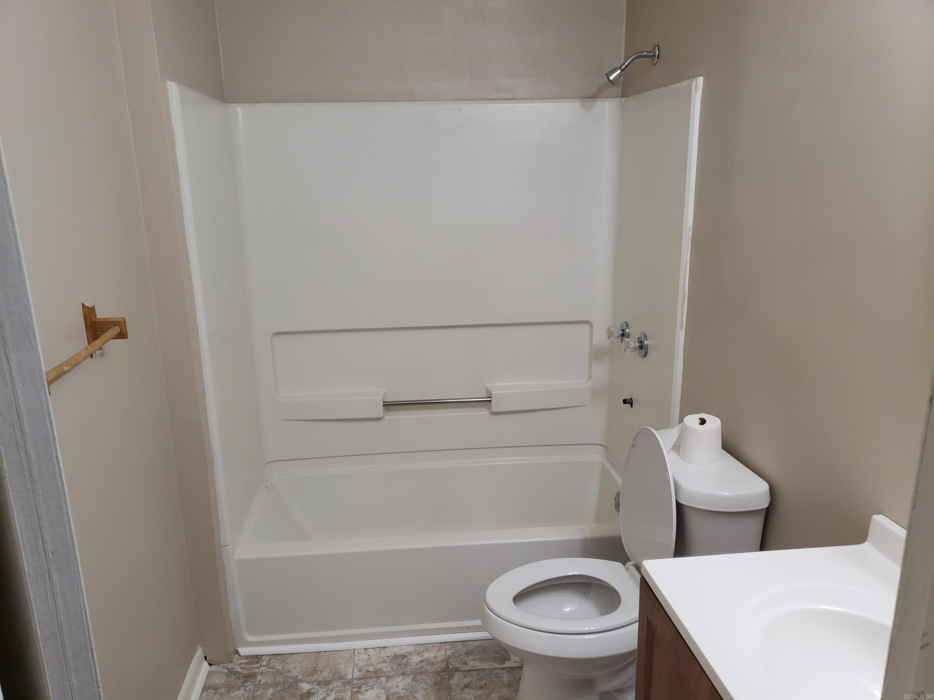 Oliver - Residential Lease