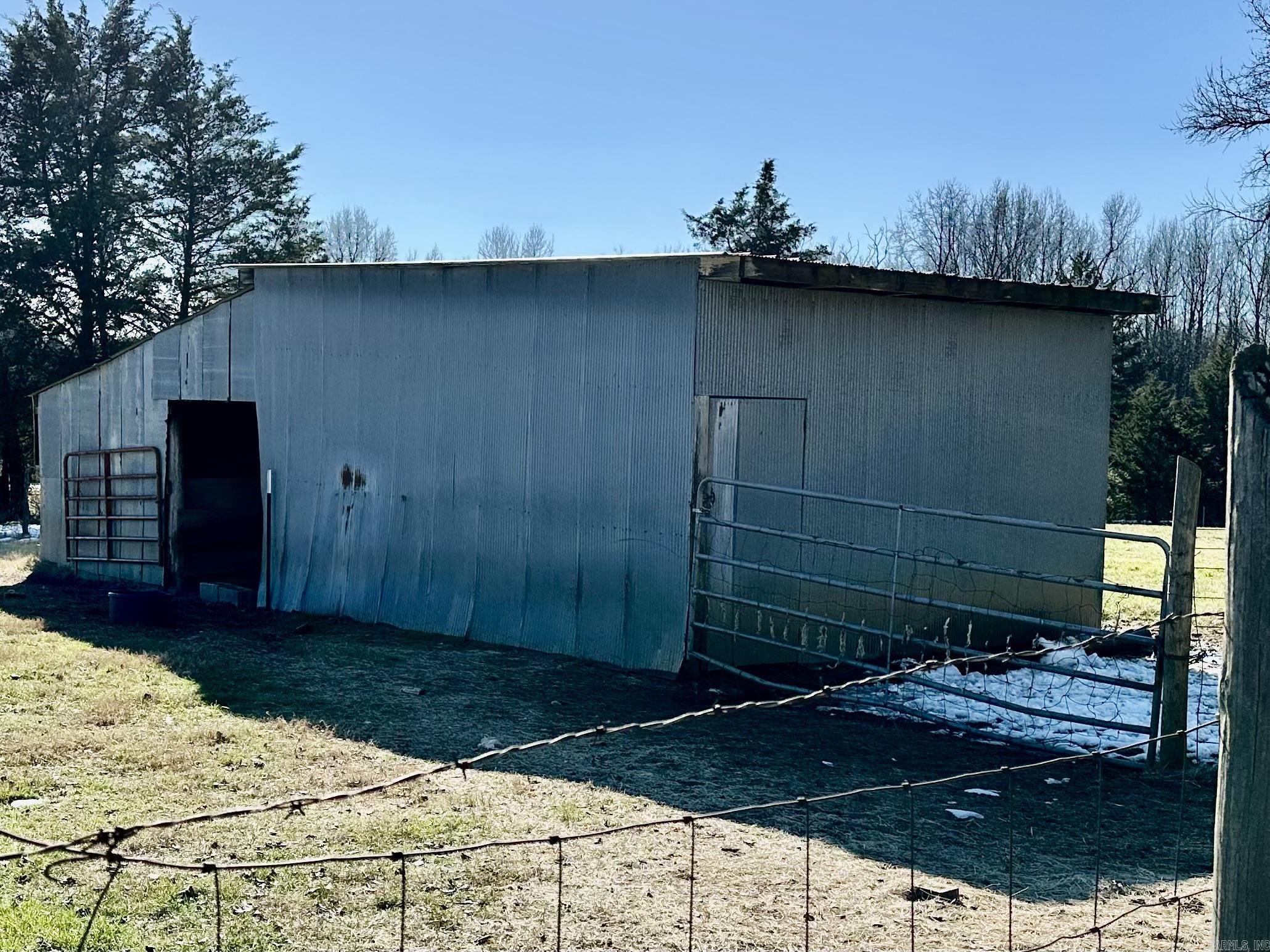 Kike Acres - Residential