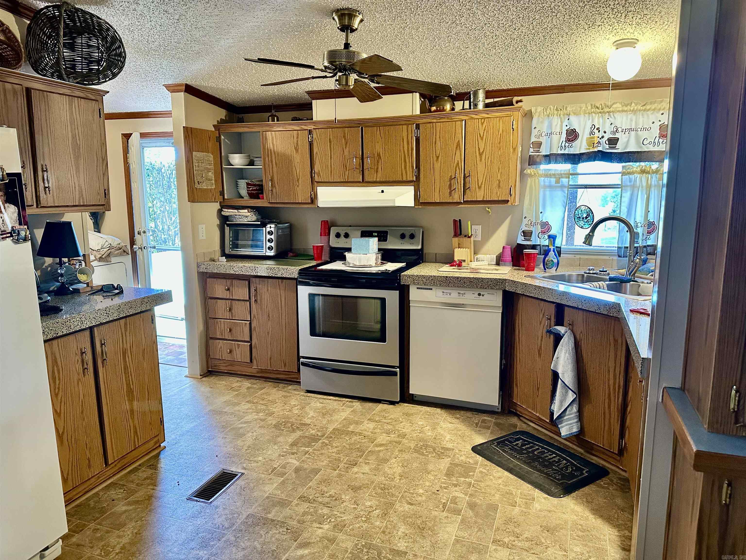 Kike Acres - Residential