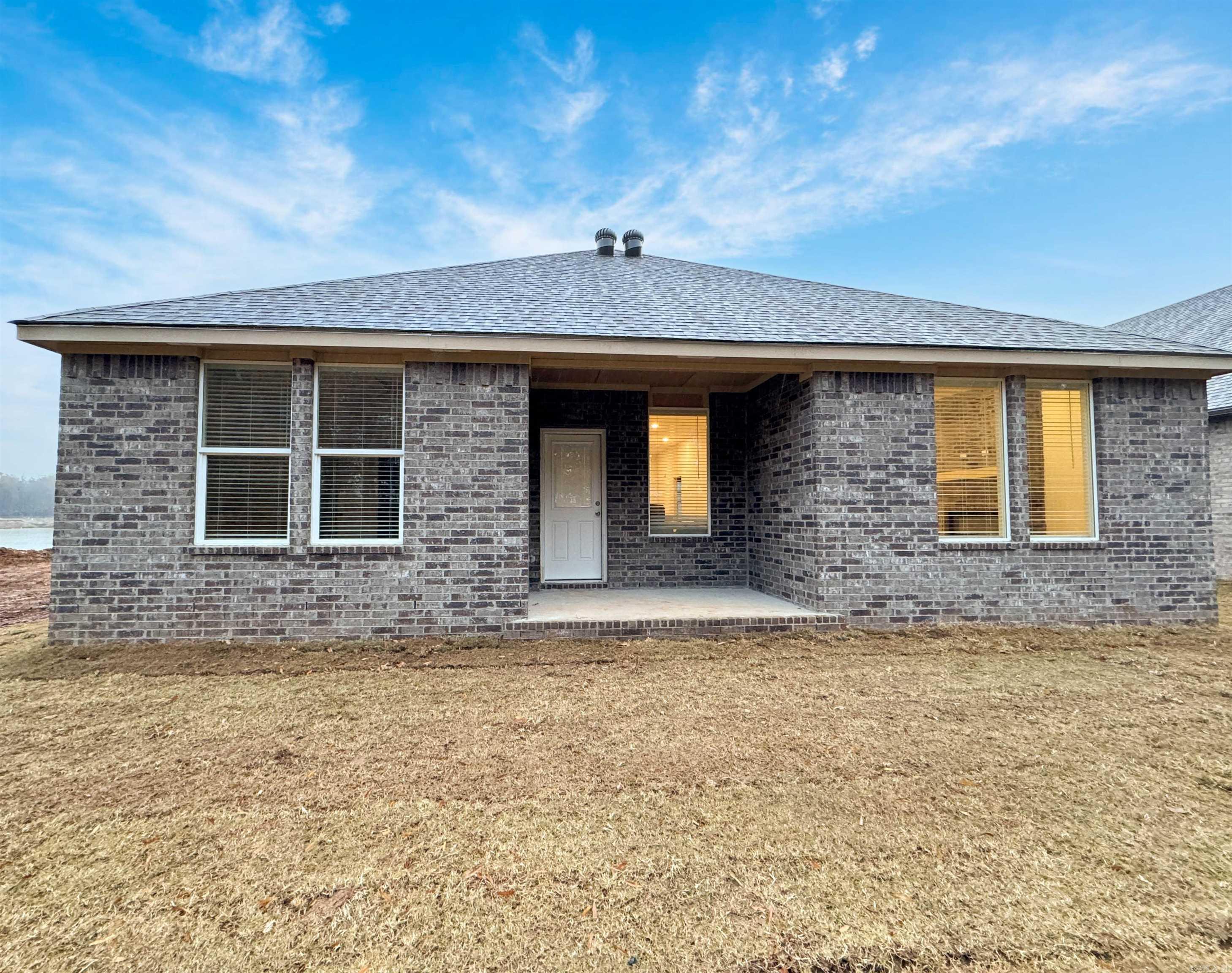 THE RESERVE AT COUNTRY CLUB PHAS - Residential