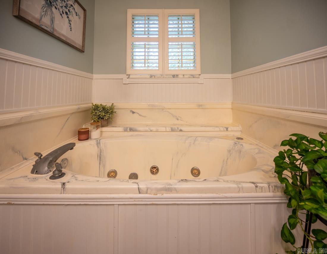 WINDSOR VALLEY ADDN - Residential