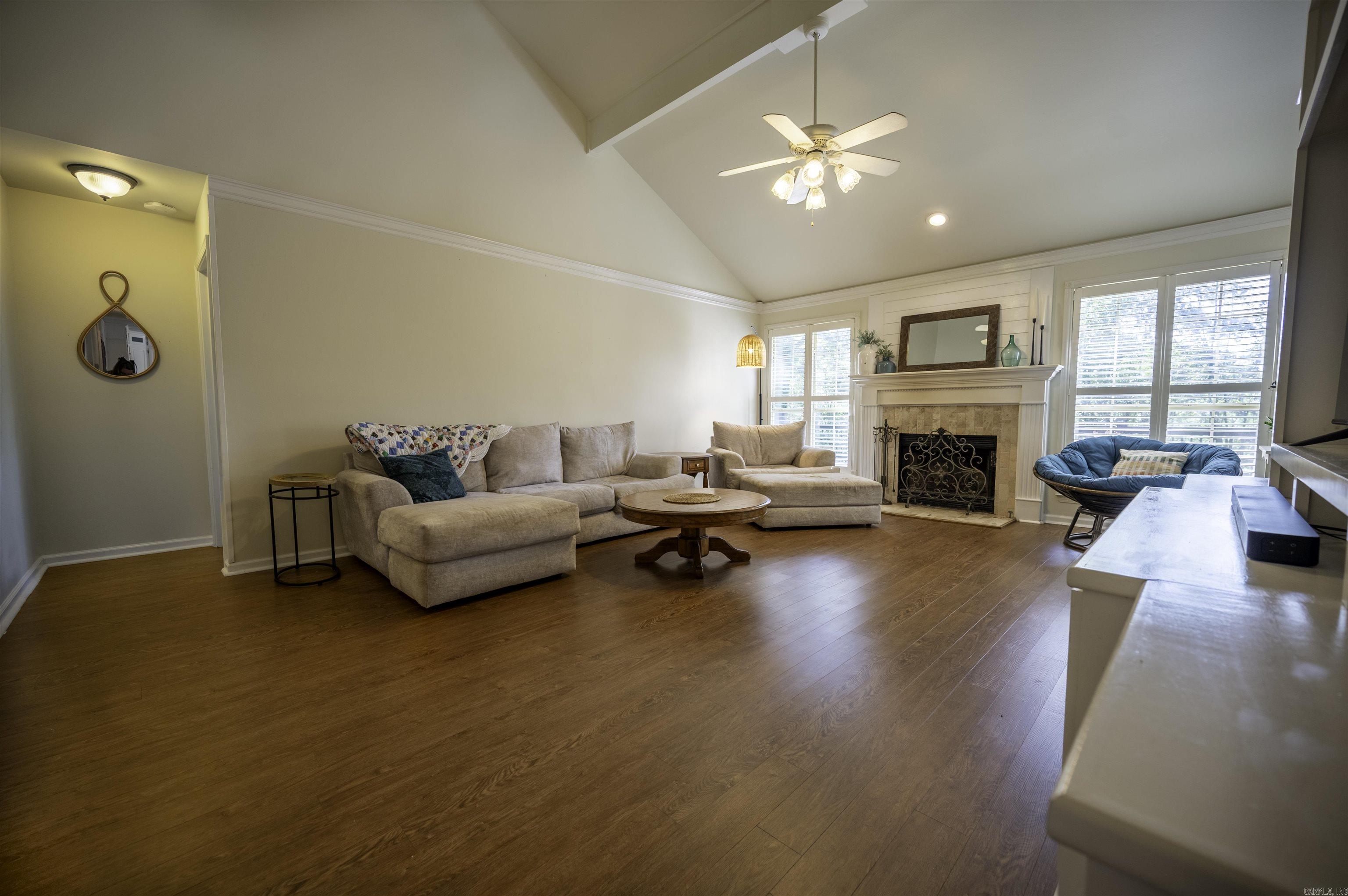 WINDSOR VALLEY ADDN - Residential