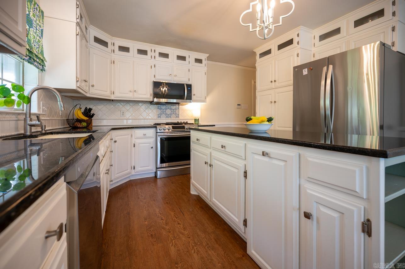 WINDSOR VALLEY ADDN - Residential