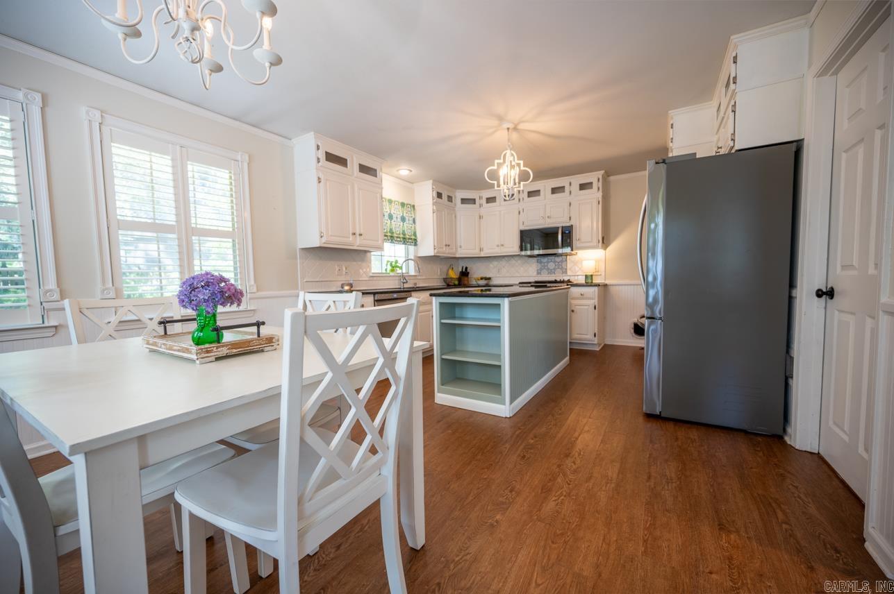 WINDSOR VALLEY ADDN - Residential