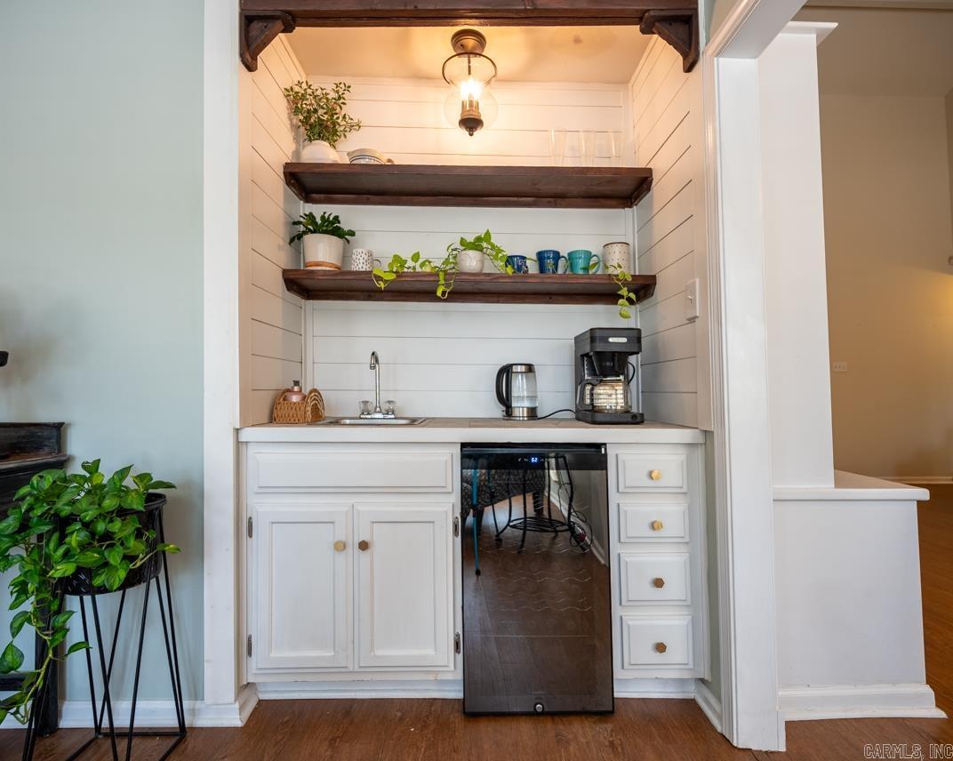 WINDSOR VALLEY ADDN - Residential