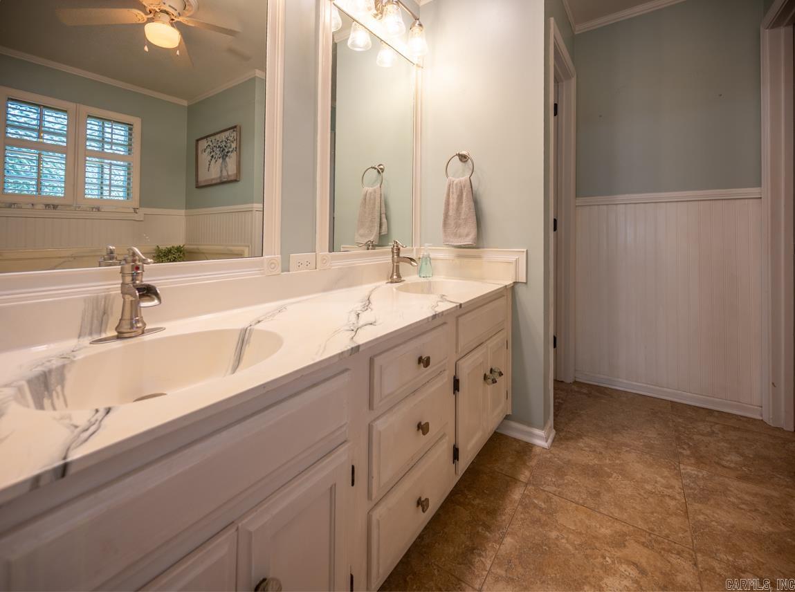 WINDSOR VALLEY ADDN - Residential