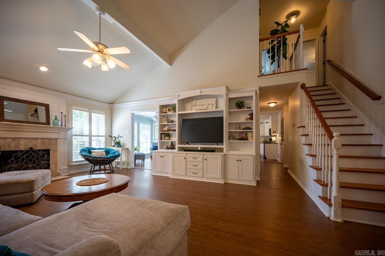 WINDSOR VALLEY ADDN - Residential