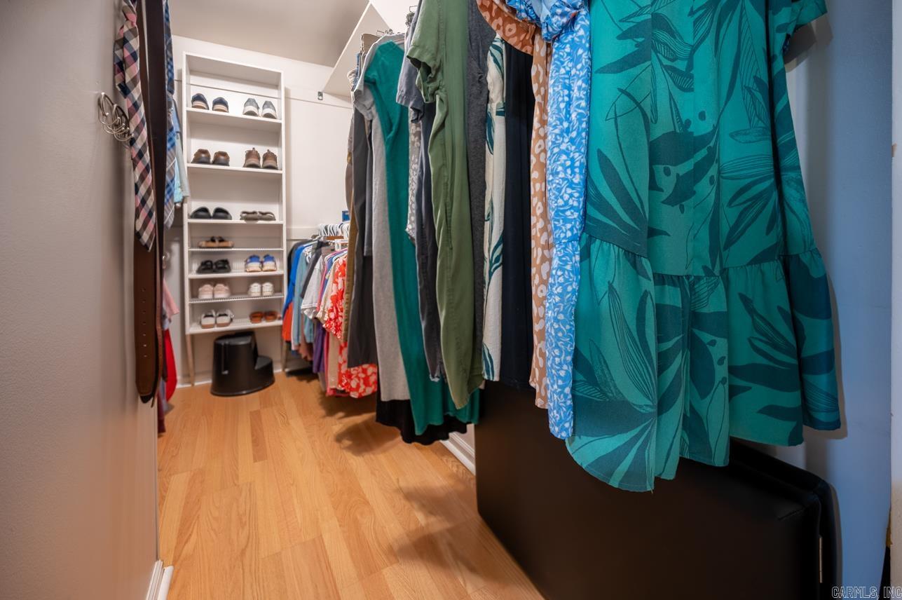 WINDSOR VALLEY ADDN - Residential