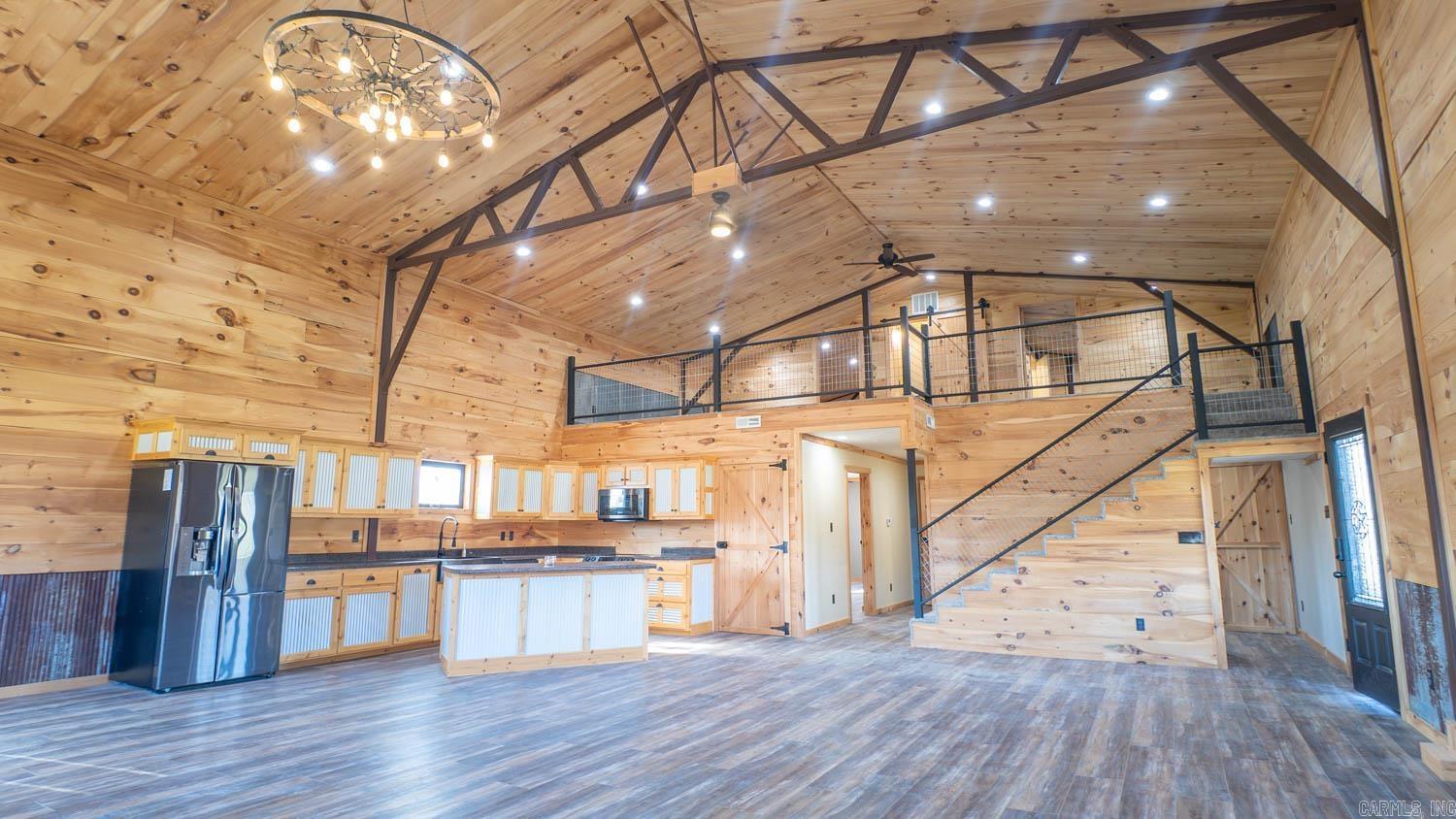 RIVERSIDE RIDGE ESTATES - Residential