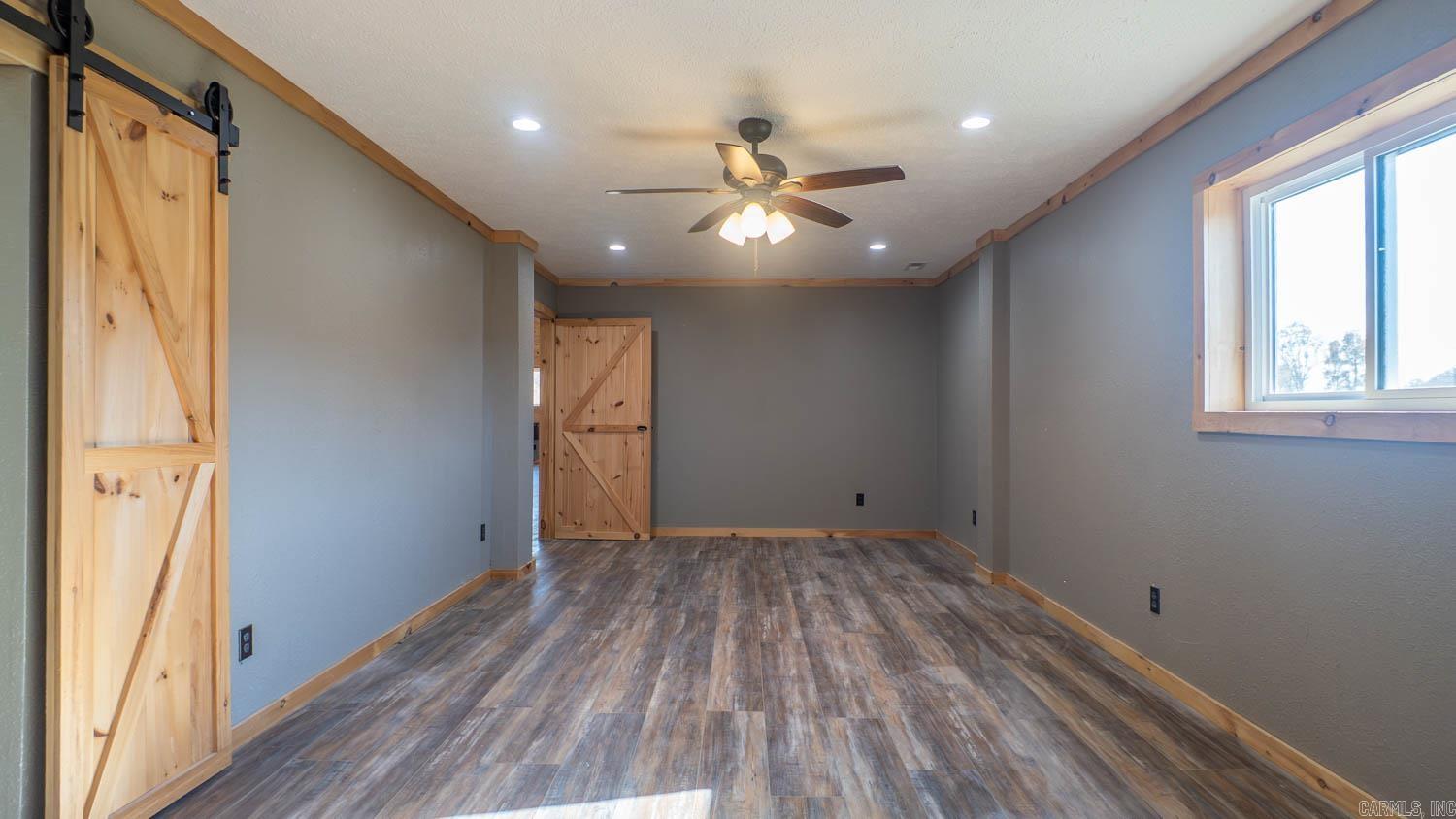 RIVERSIDE RIDGE ESTATES - Residential