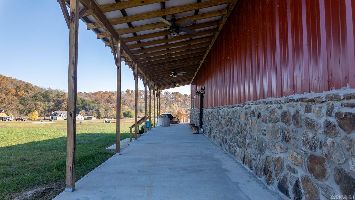 RIVERSIDE RIDGE ESTATES - Residential