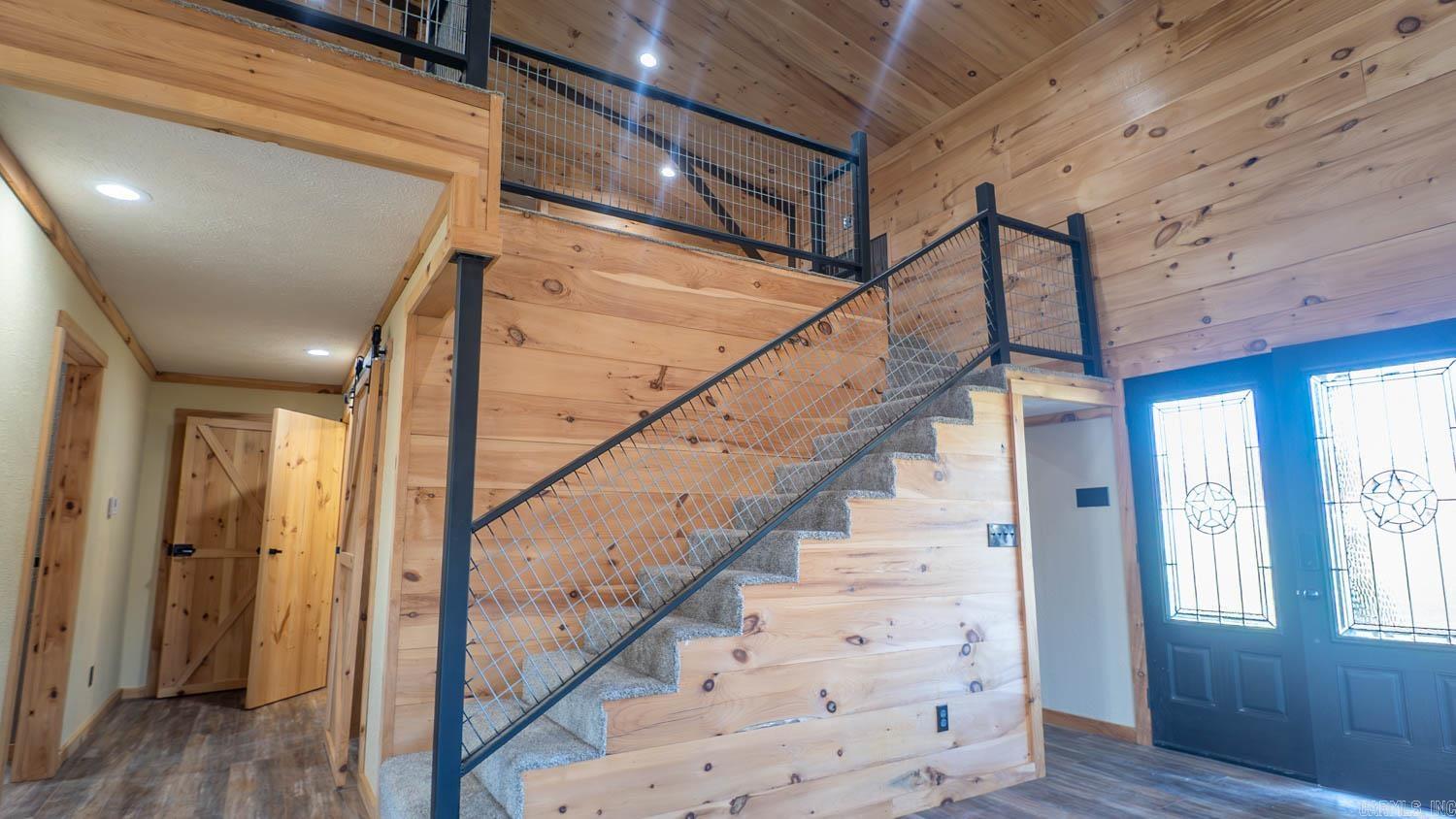 RIVERSIDE RIDGE ESTATES - Residential