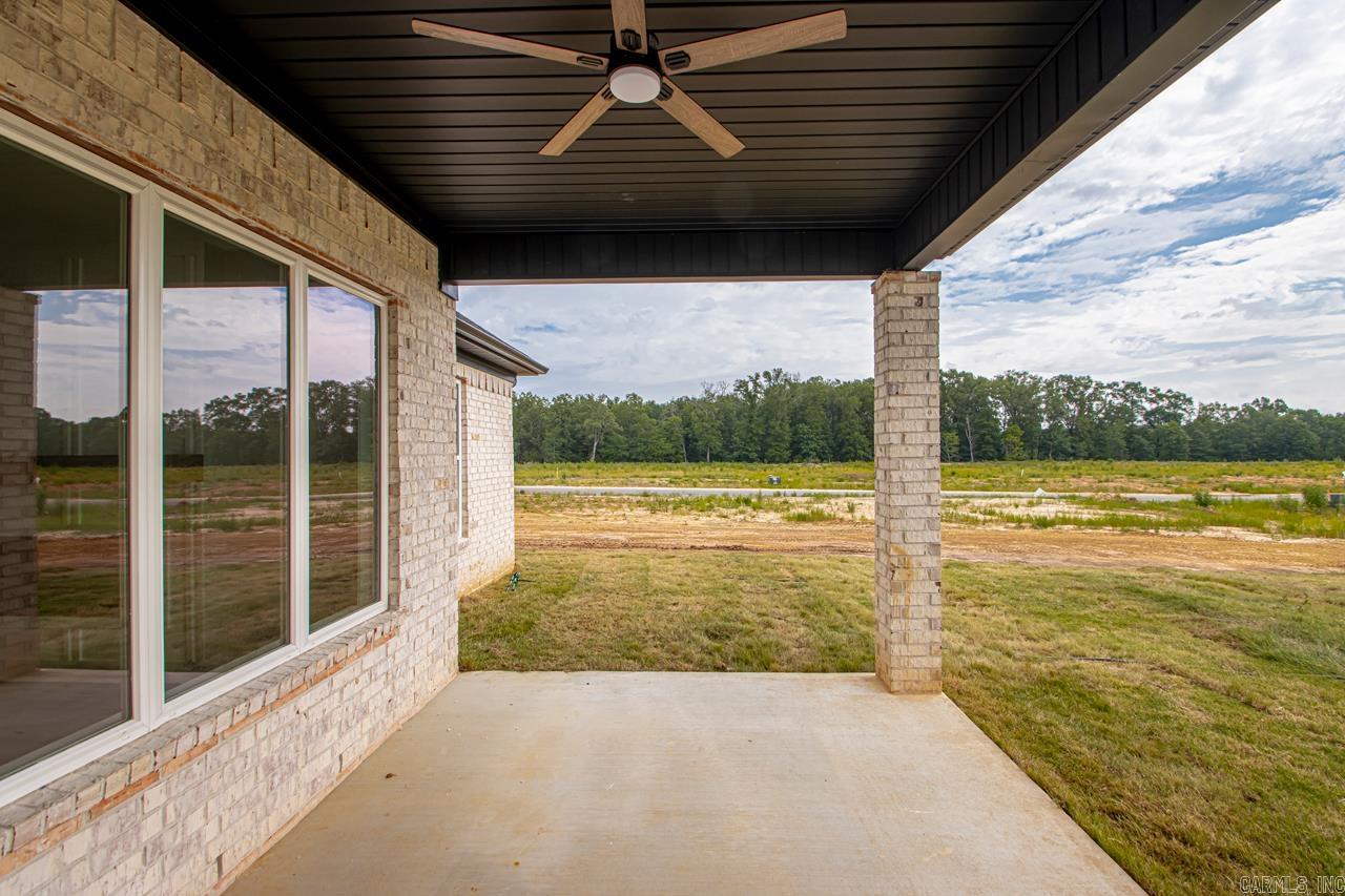 COUNTRY CLUB OF AR-QUARTERS ADDN - Residential