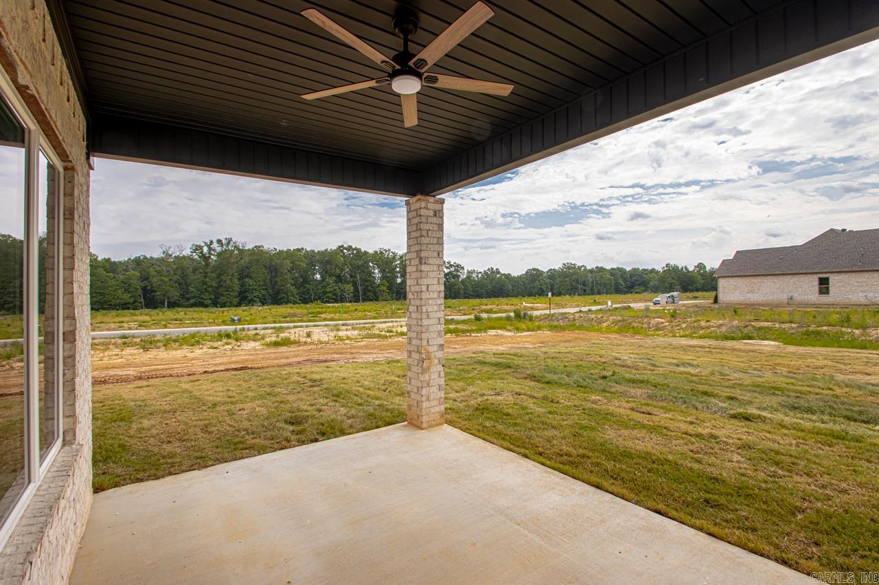COUNTRY CLUB OF AR-QUARTERS ADDN - Residential