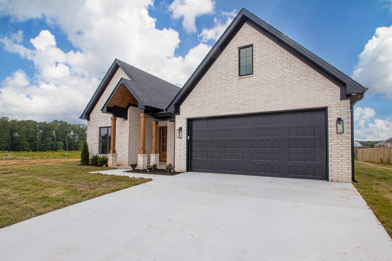 COUNTRY CLUB OF AR-QUARTERS ADDN - Residential