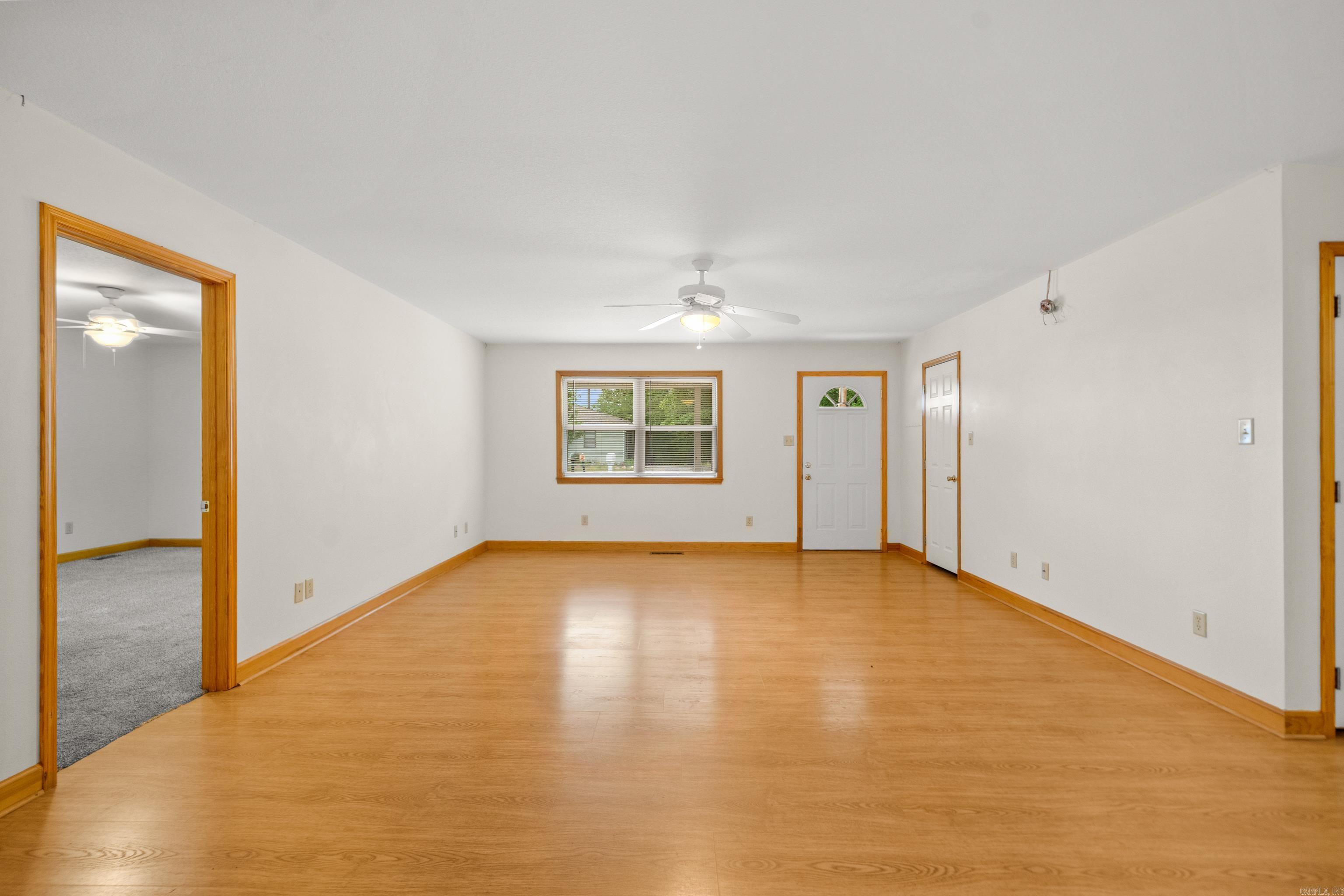 ARROWHEAD LAKE ESTATES 3 - Residential