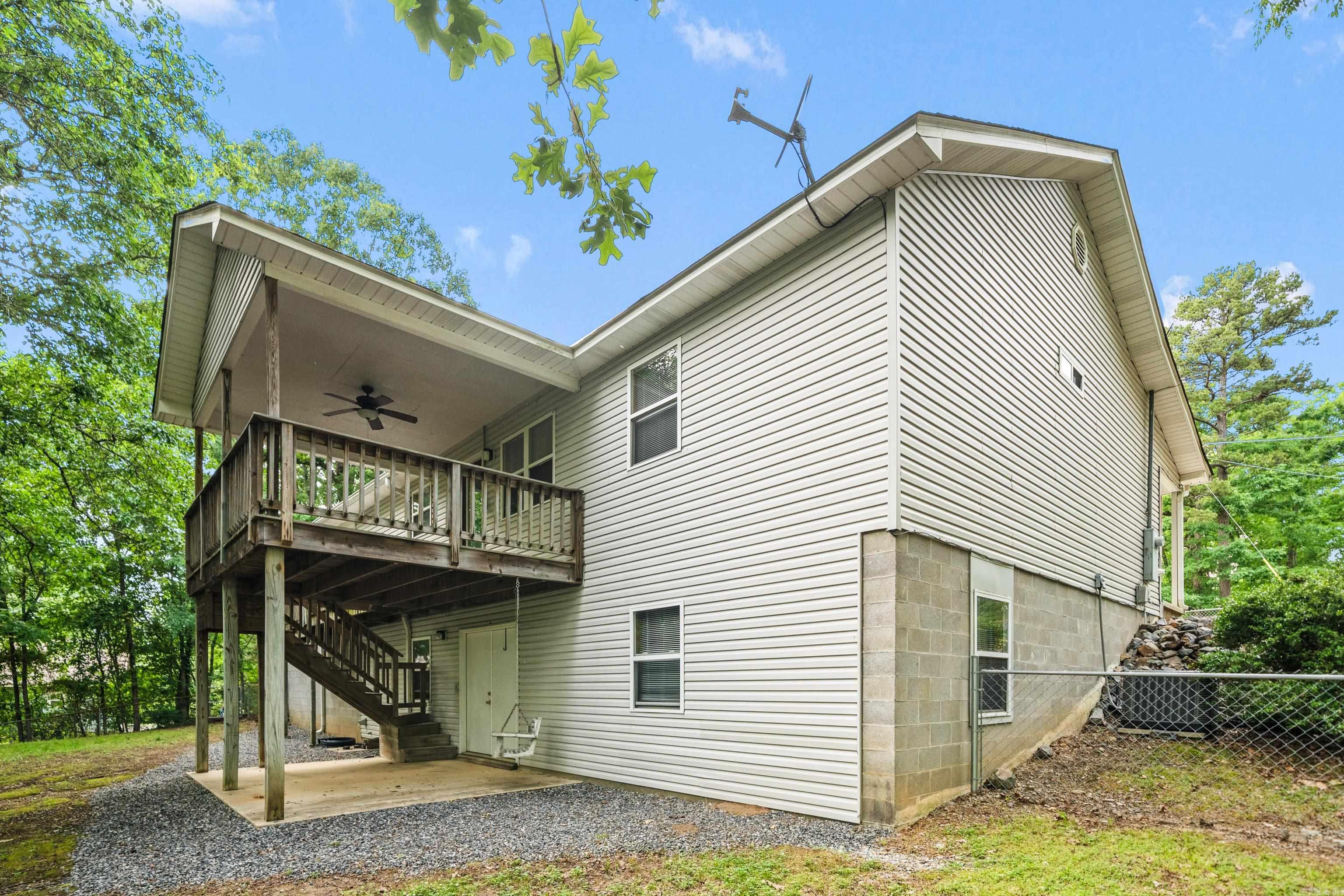 ARROWHEAD LAKE ESTATES 3 - Residential